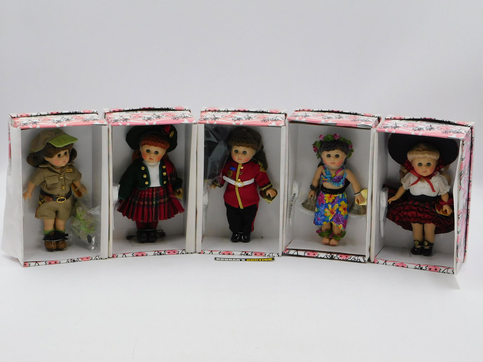 Lot of 5 Ginny Vogue Dolls (1 of 8)