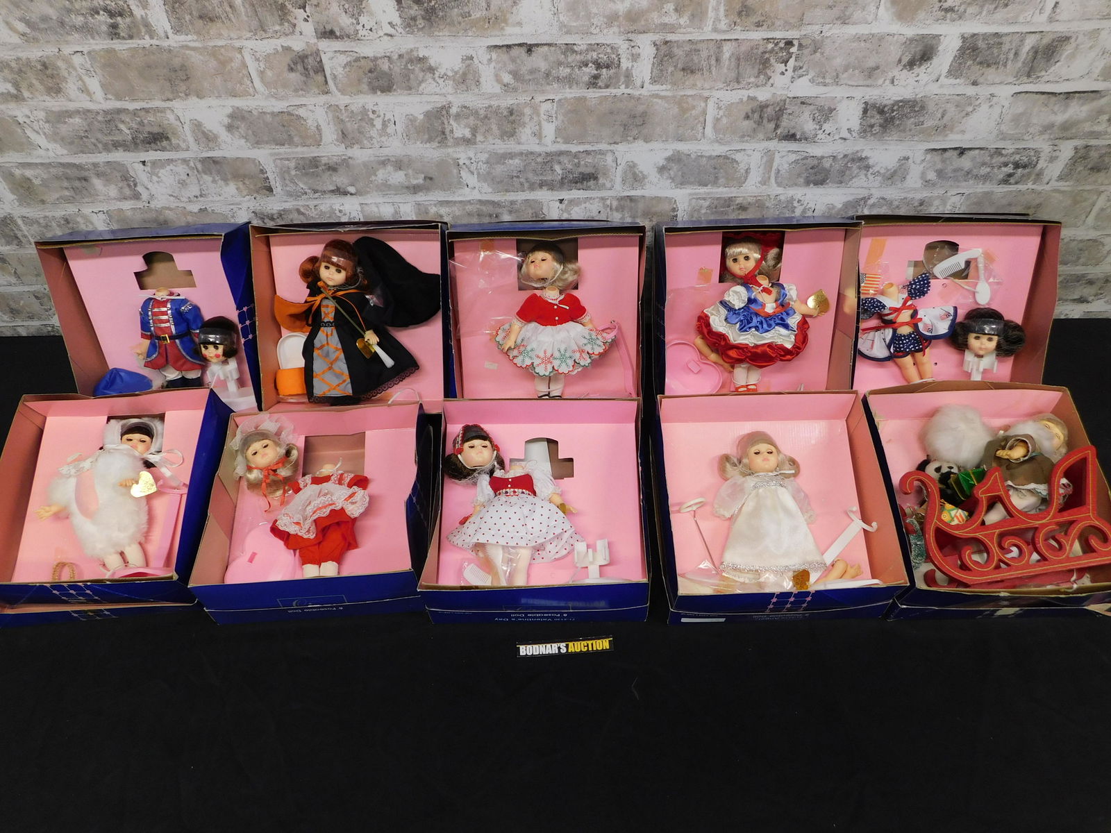 Lot of 10 AS-IS Ginny Dolls (1 of 12)