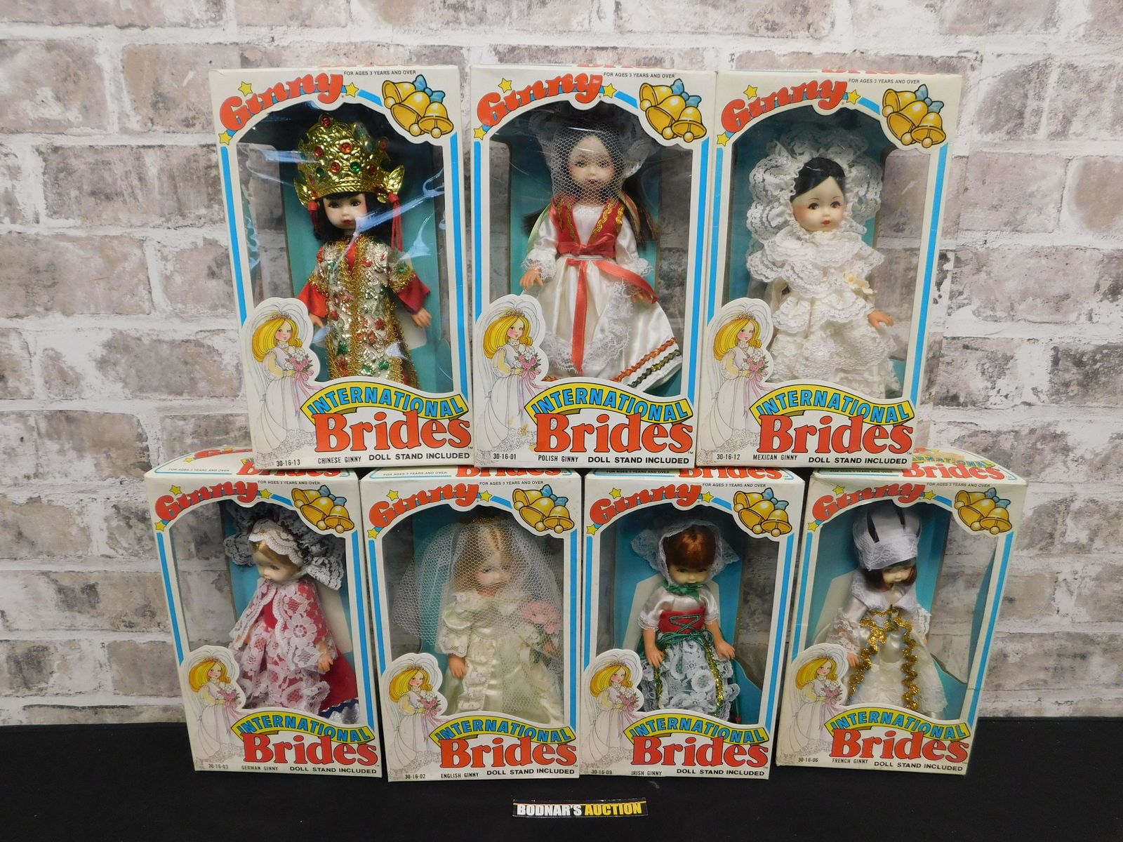 Lot of 7 International Bride Ginny Dolls (1 of 10)