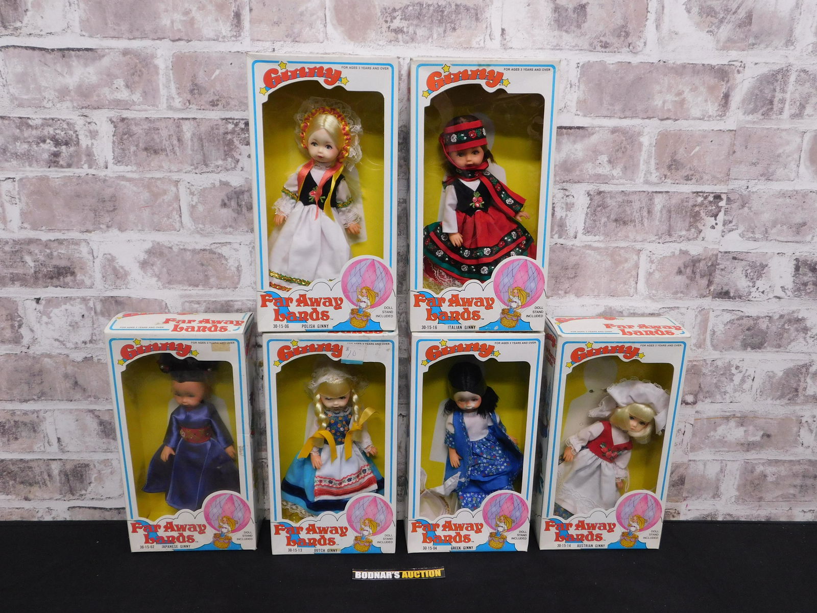 Lot of 6 Ginny Dolls from Far-Away Lands: Lot of 6 Ginny Dolls from Far-Away Lands including Italian, Polish, Japanese, Dutch, Austrian, and Greek - Some Loss of Color to face. Dolls measure 8". All come in original boxes. Dolls are Lesney 19