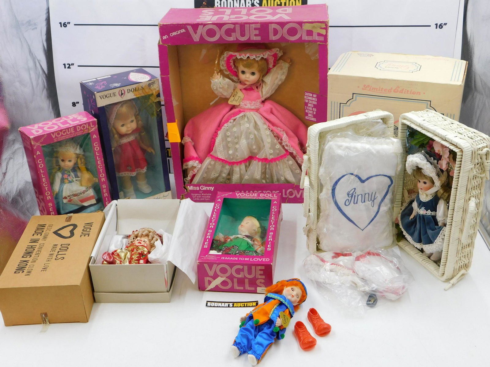 Lot of 7 Ginny/Vogue Dolls (1 of 9)