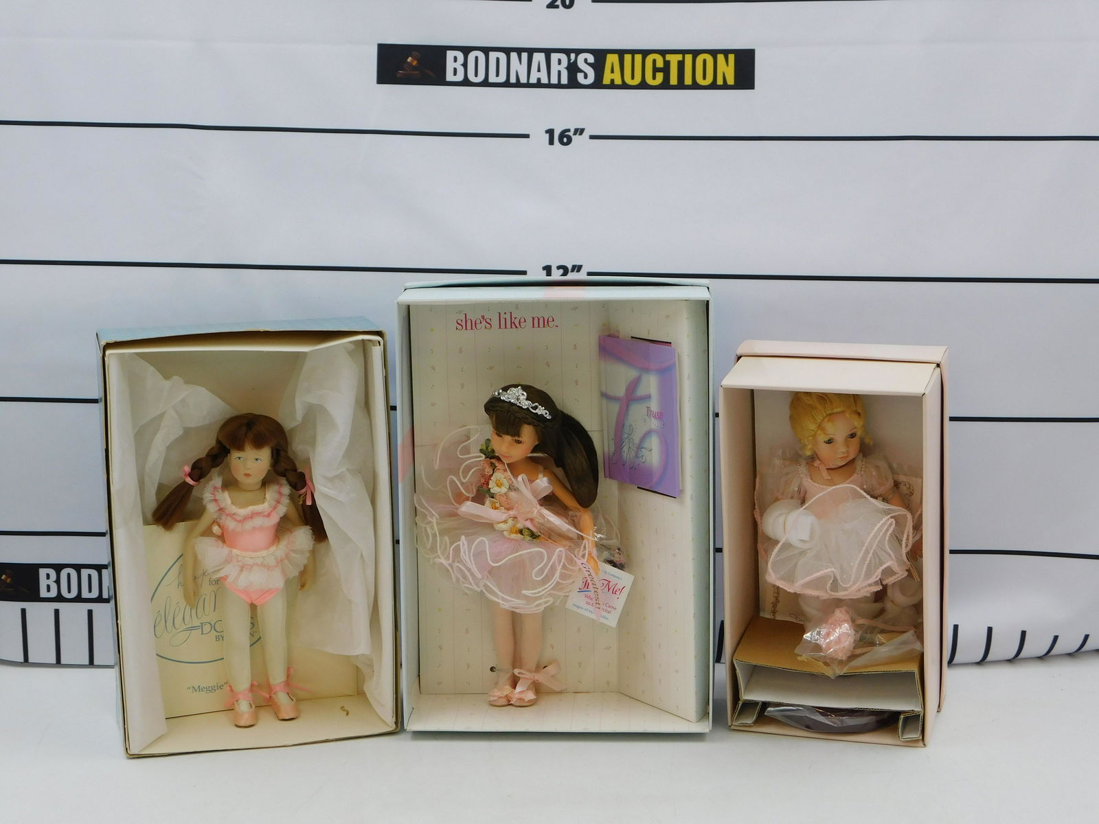 Lot of 3 Ballerina Dolls (1 of 5)