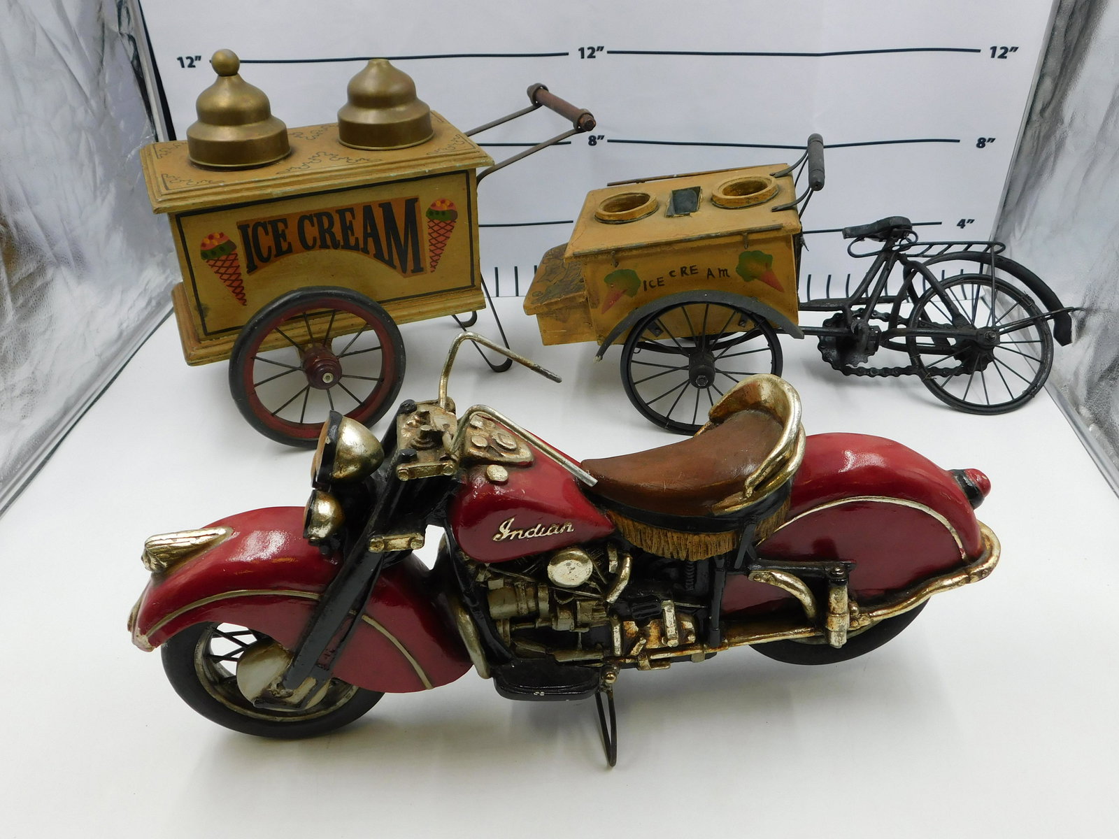 Lot of 3 Decorative Items (1 of 8)