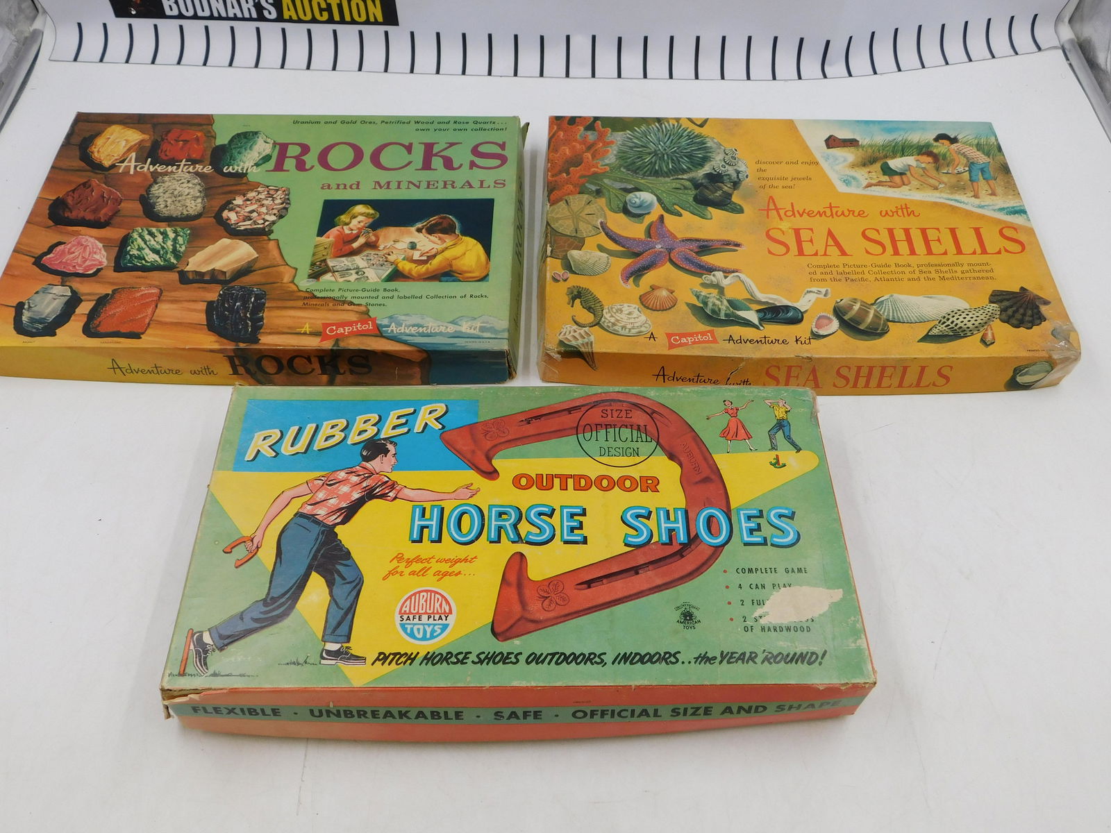 Lot of Vintage Playsets (1 of 7)