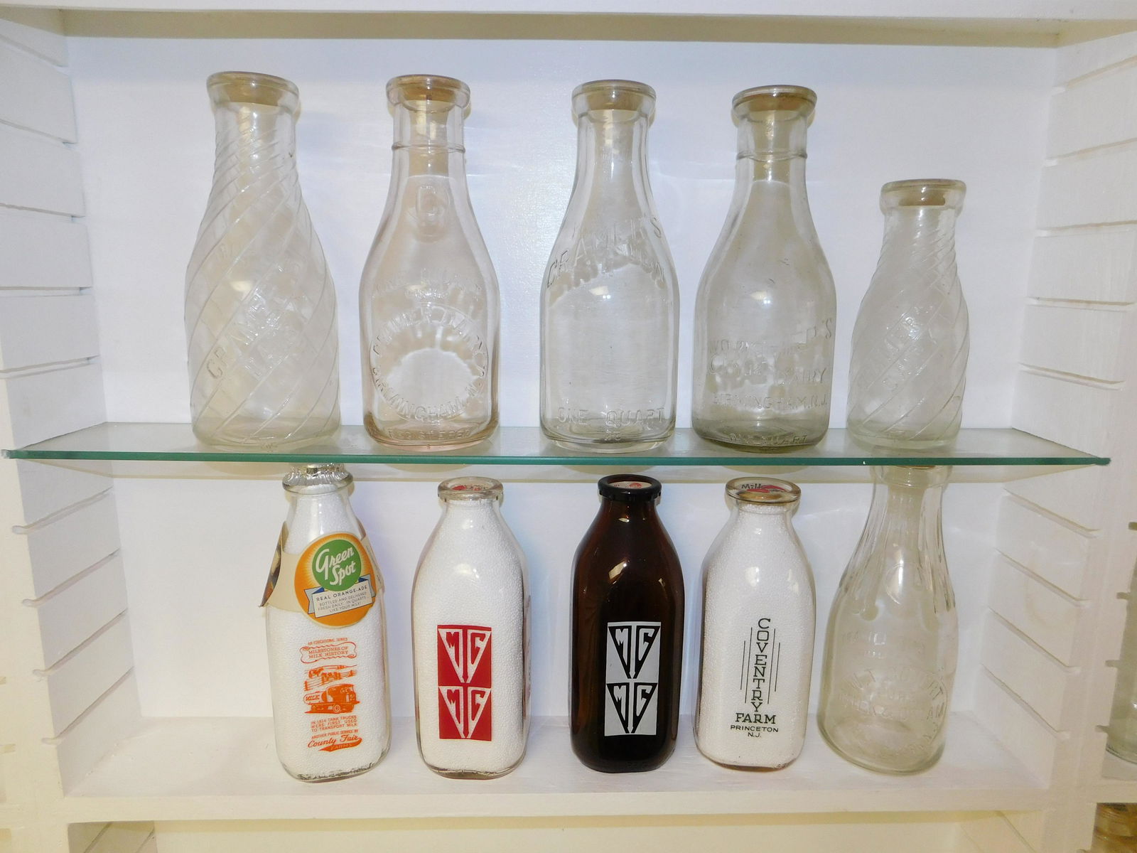Lot of 10 New Jersey Dairy Bottles (1 of 6)