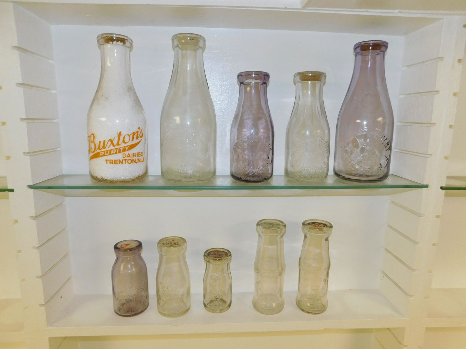 Lot of 10 New Jersey Dairy Bottles (1 of 6)