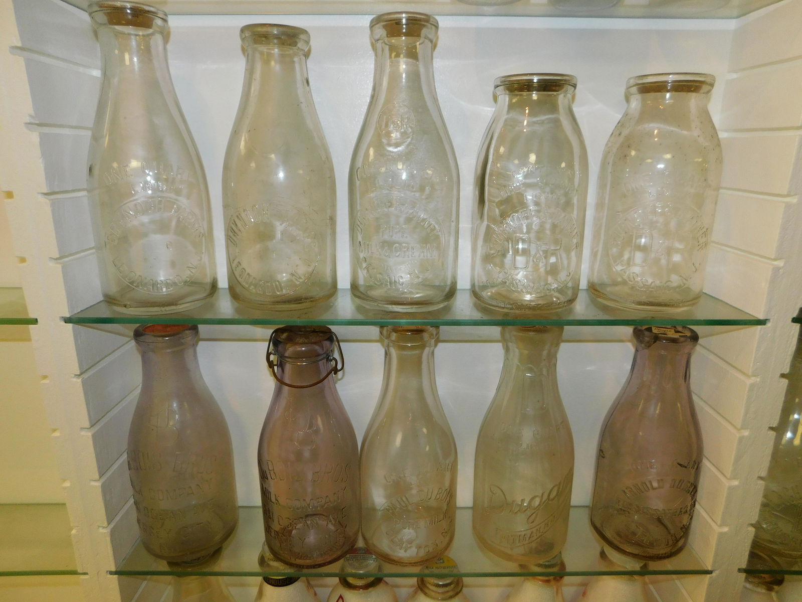 Lot of 10 New Jersey Dairy Bottles (1 of 6)