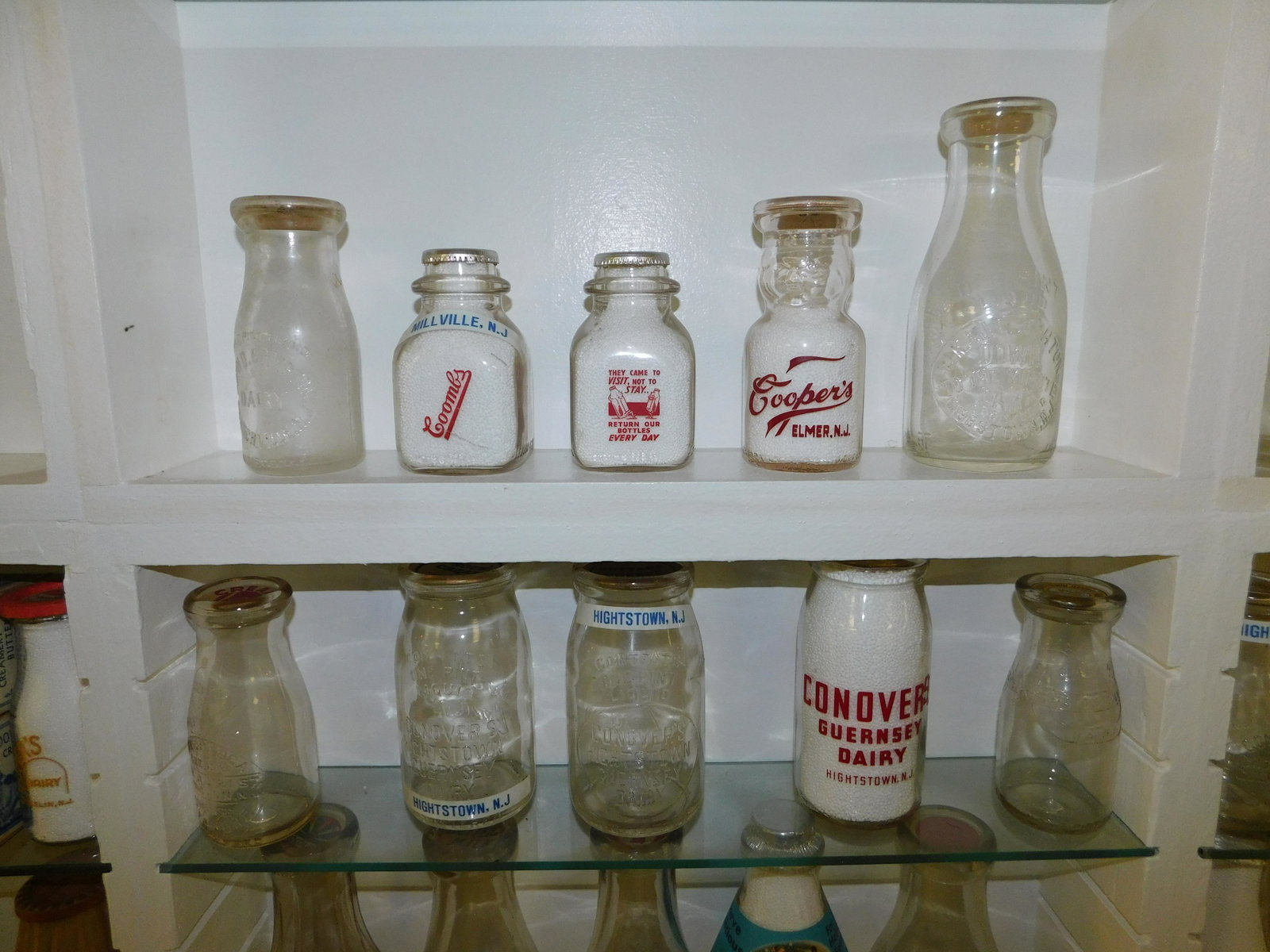 Lot of 10 New Jersey Cream Bottles: Lot of 10 NJ Cream Bottles including Coopers - Elmer, Conestoga Cream and Cheese - Irvington, John D. Compton - Branchville, Jk and Jt Ashton Down to the Minute Dairy - Gibbstown, (2) Coombs - Millvil