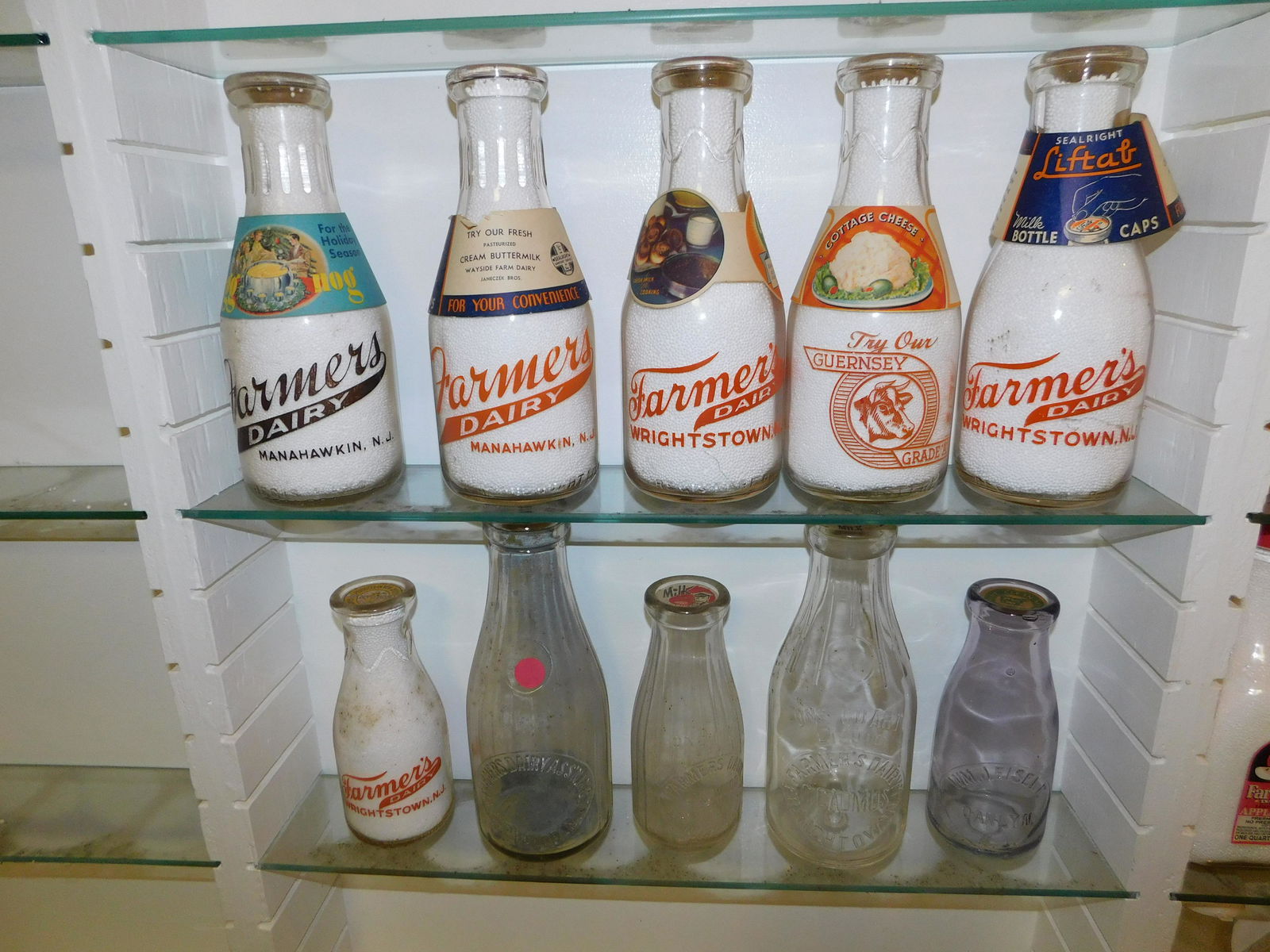 Lot of 10 New Jersey Dairy Bottles (1 of 6)