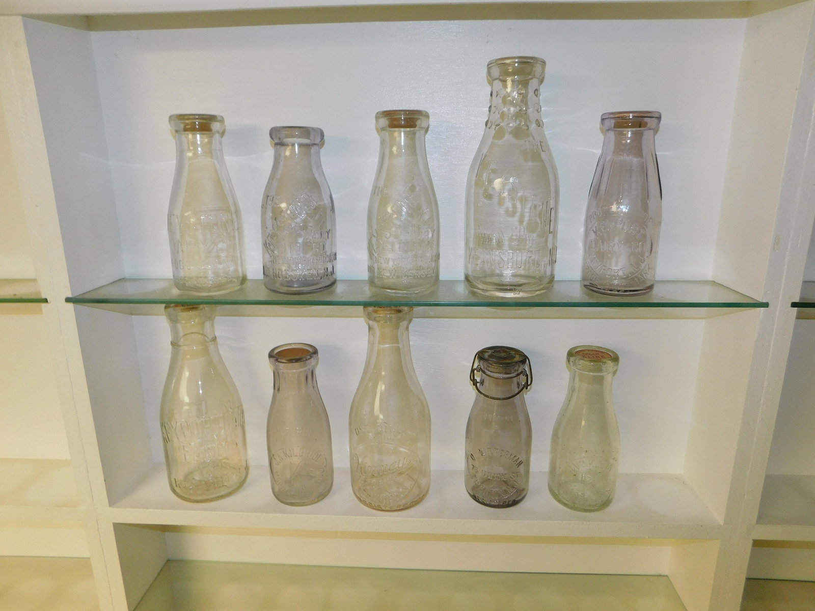 Lot of 10 NJ Dairy Bottles (1 of 6)