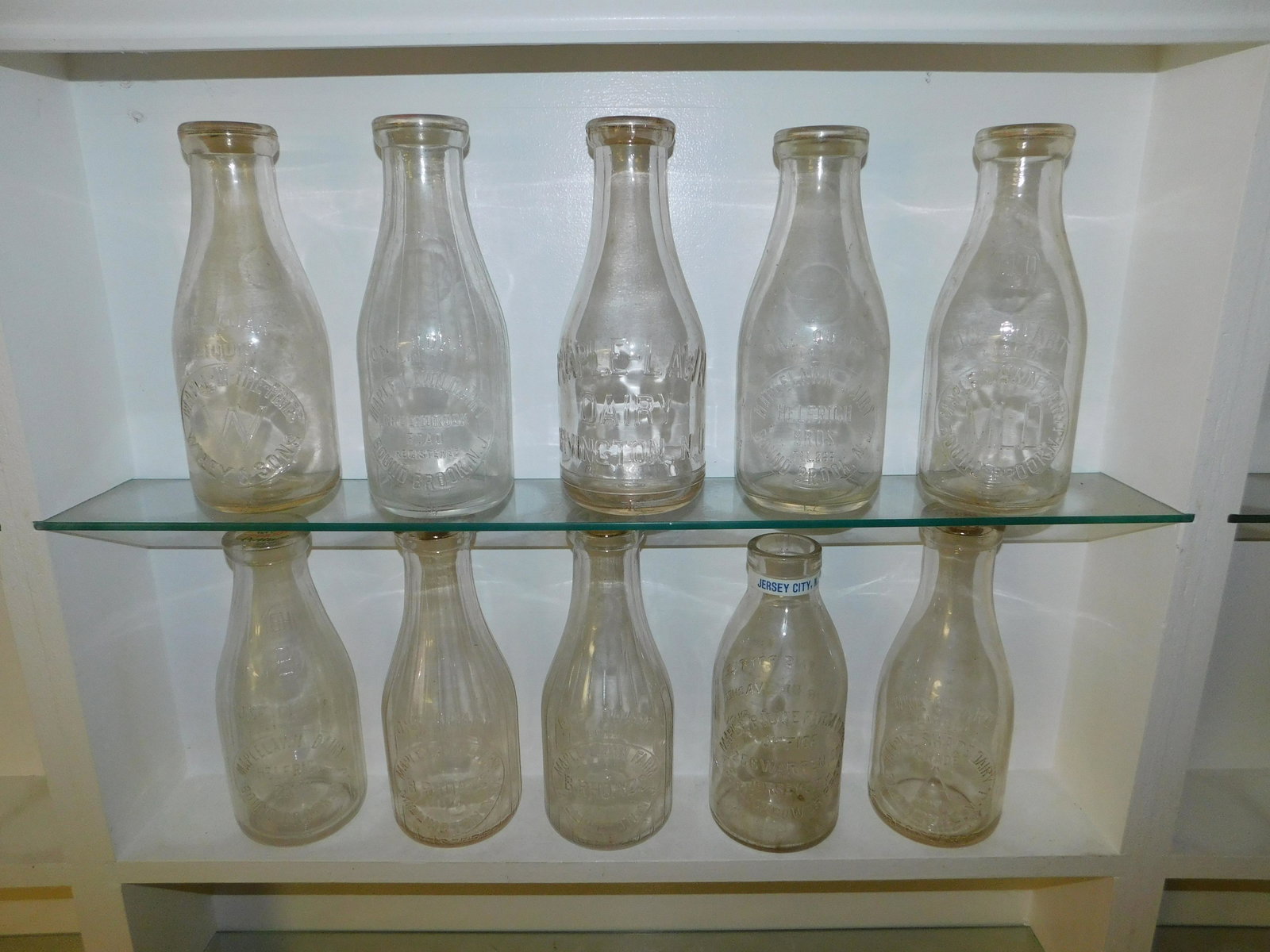 Lot of 10 NJ Dairy Bottles (1 of 6)