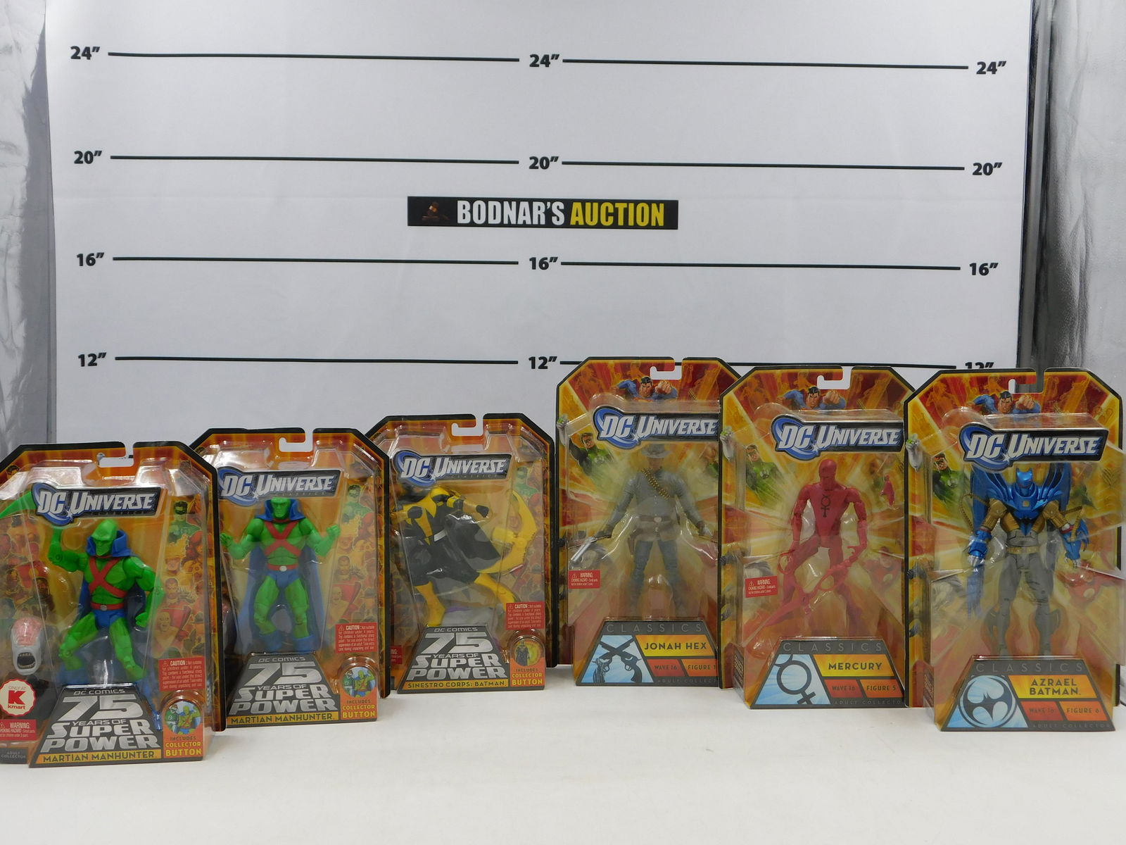 Lot of 6 DC Universe Classics - Wave 15 & 16 (1 of 9)