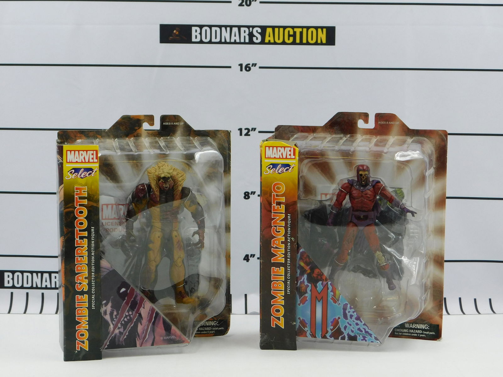 Lot of 2 Marvel Select Zombie Action Figures (1 of 7)