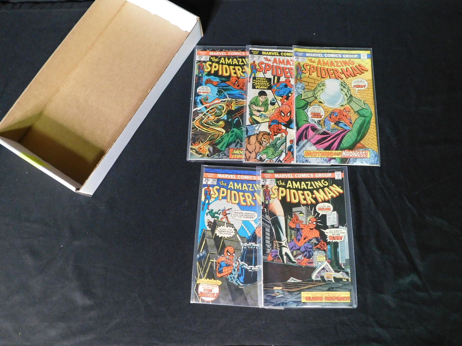 Lot of The Amazing Spider-Man Comics (1 of 10)