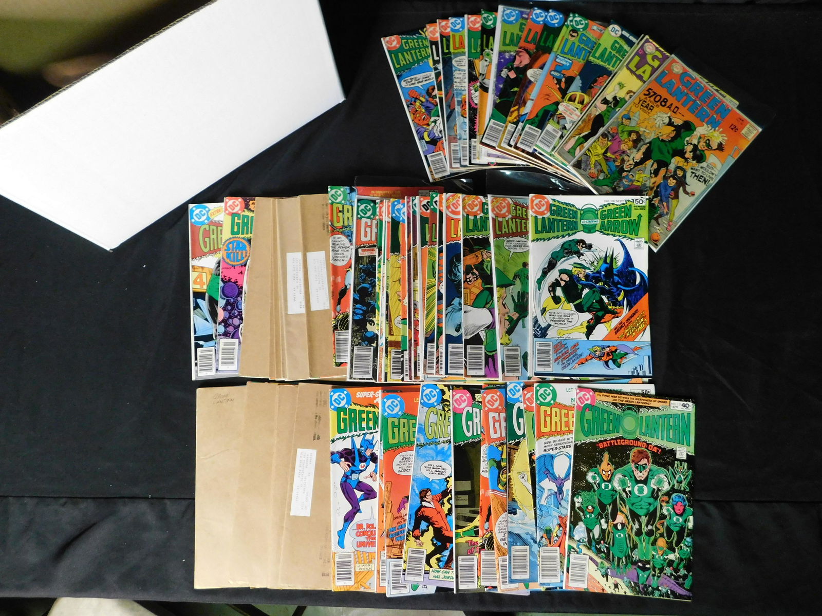 Lot of DC Green Lantern and Green Arrow Comics (1 of 8)