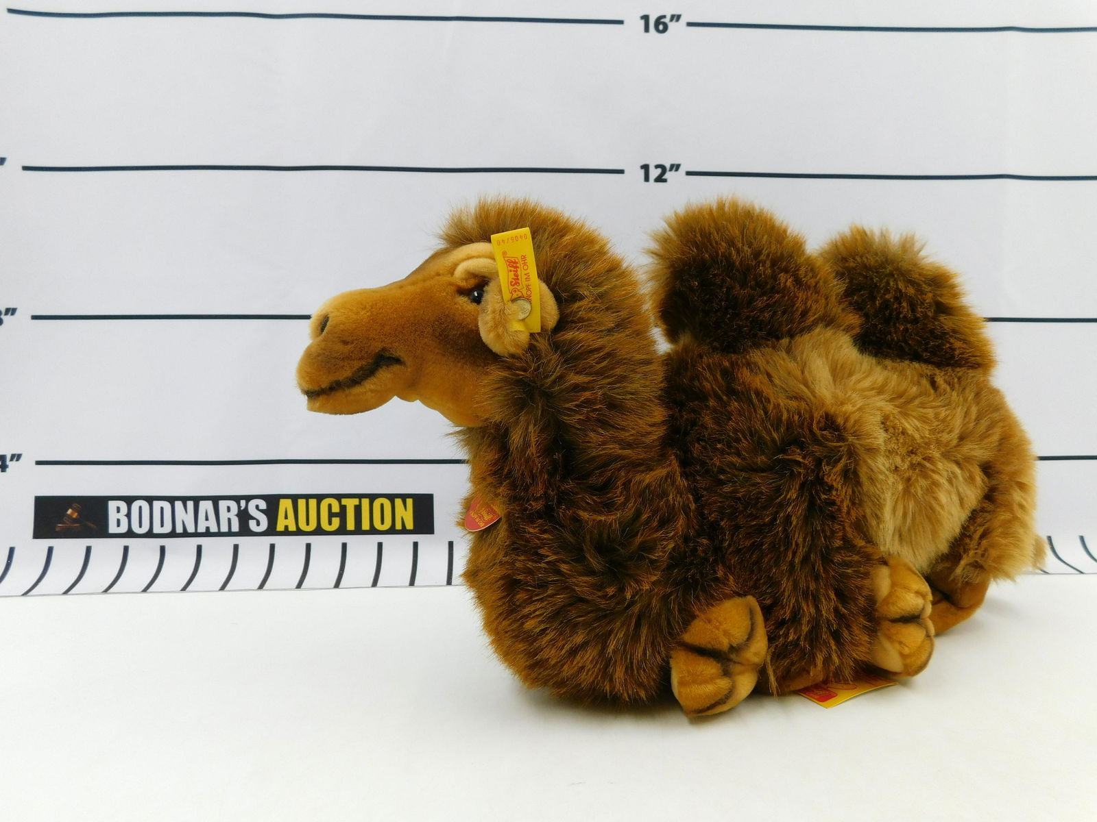 Steiff Two Hump Camel Plush (1 of 5)