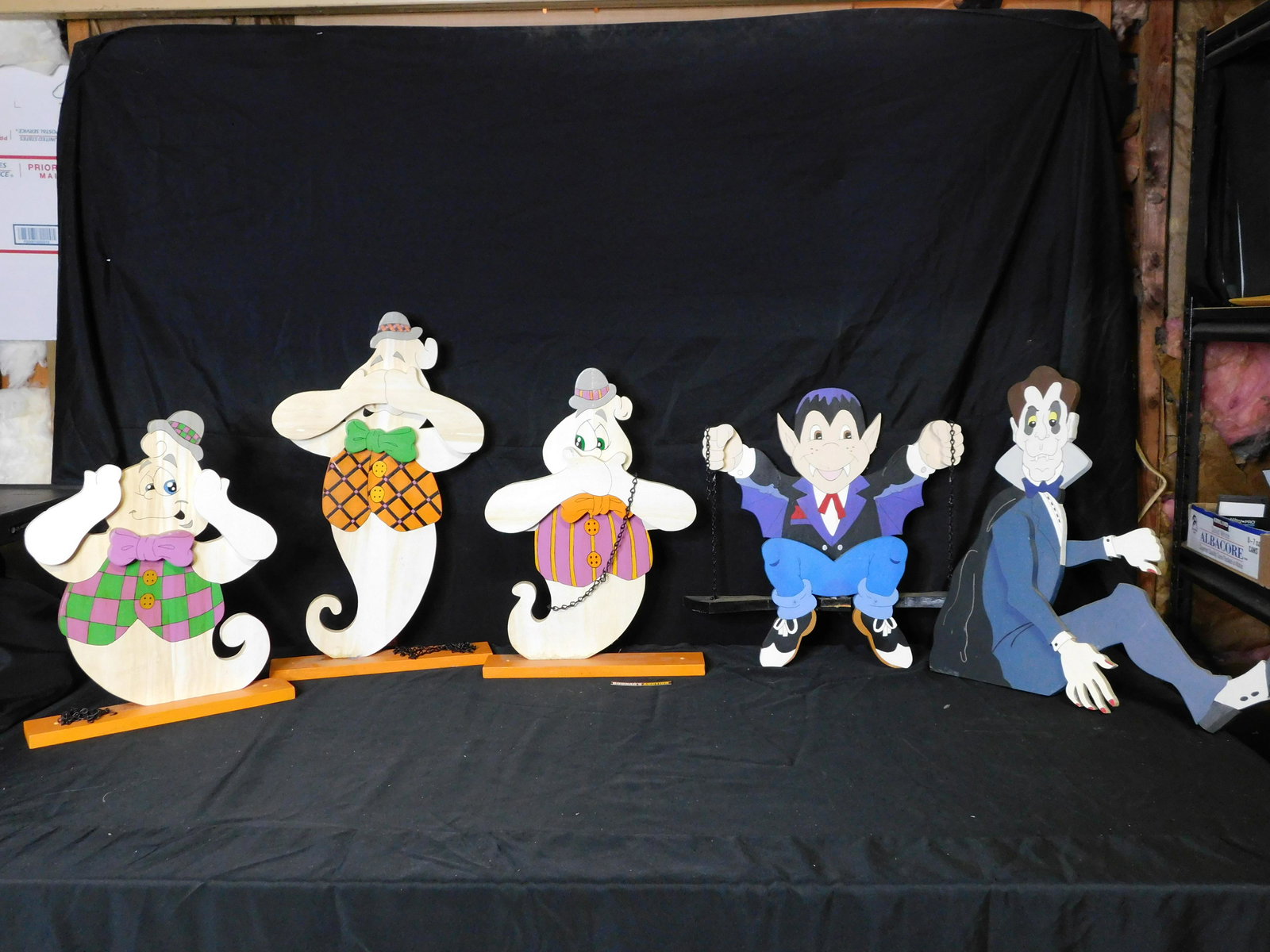 Lot of 5 Halloween Wooden Hanging Decorations (1 of 11)