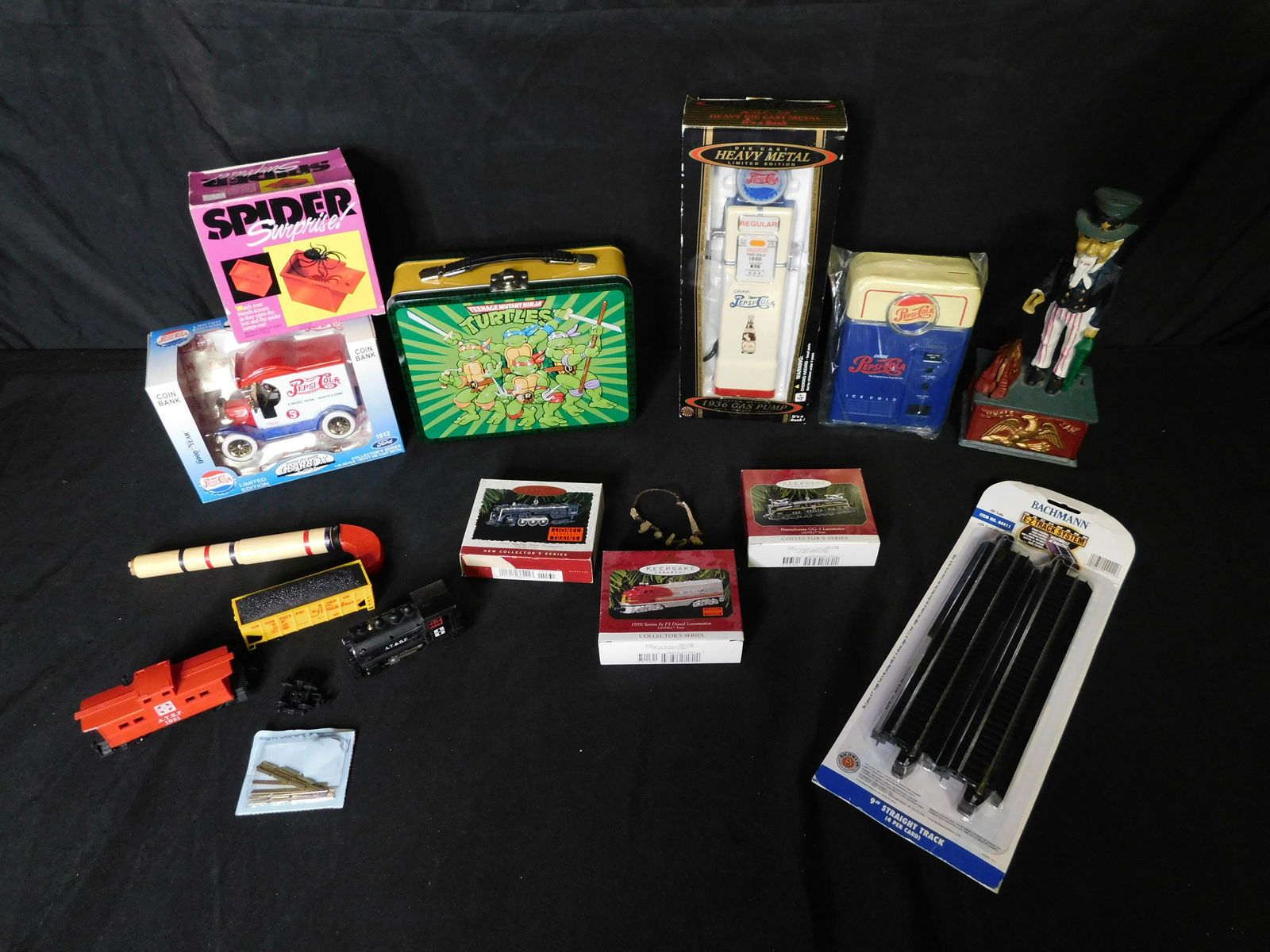 Lot of Toys and Collectibles (1 of 8)