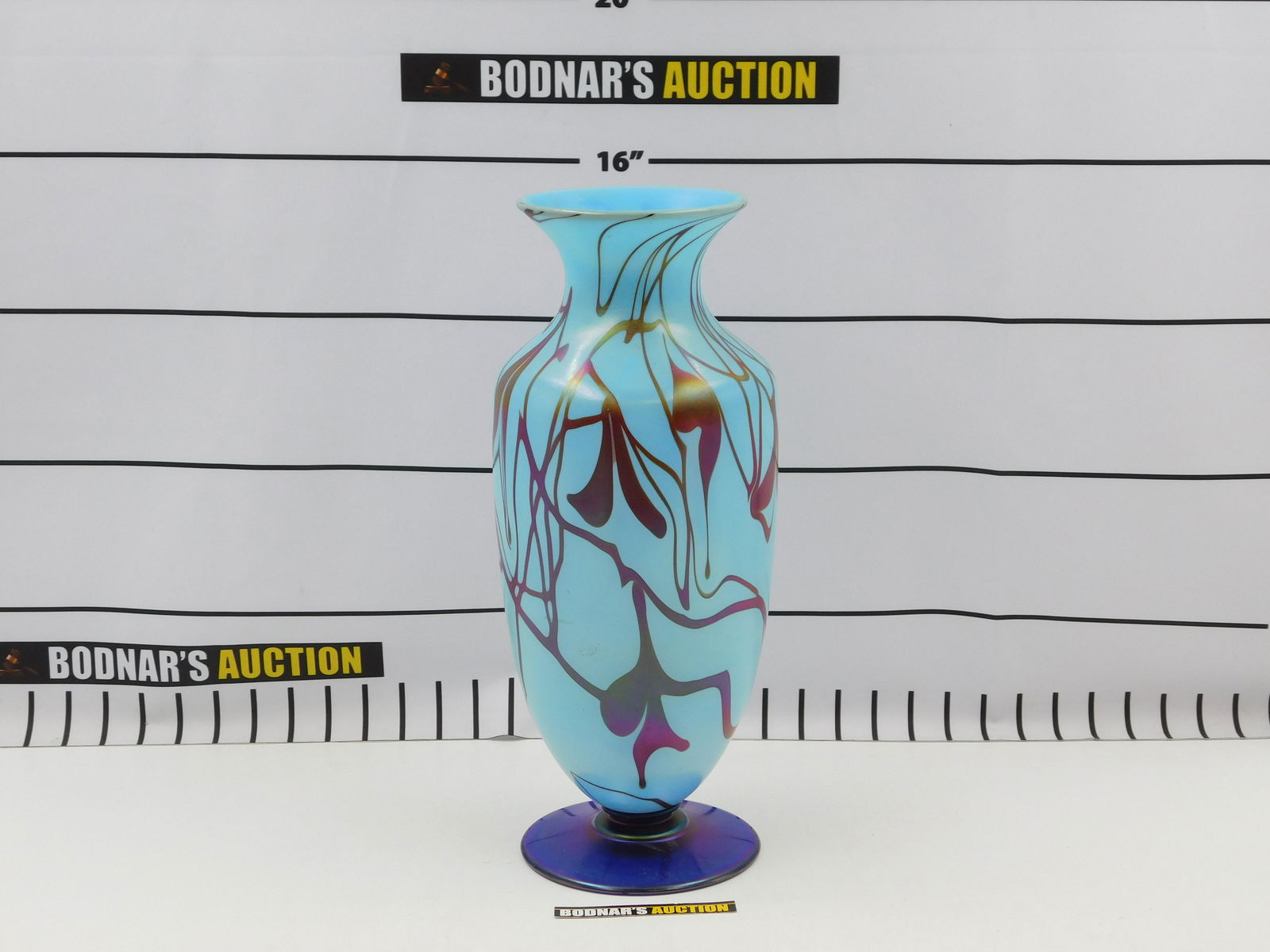 Art Glass Tall Vase (1 of 7)