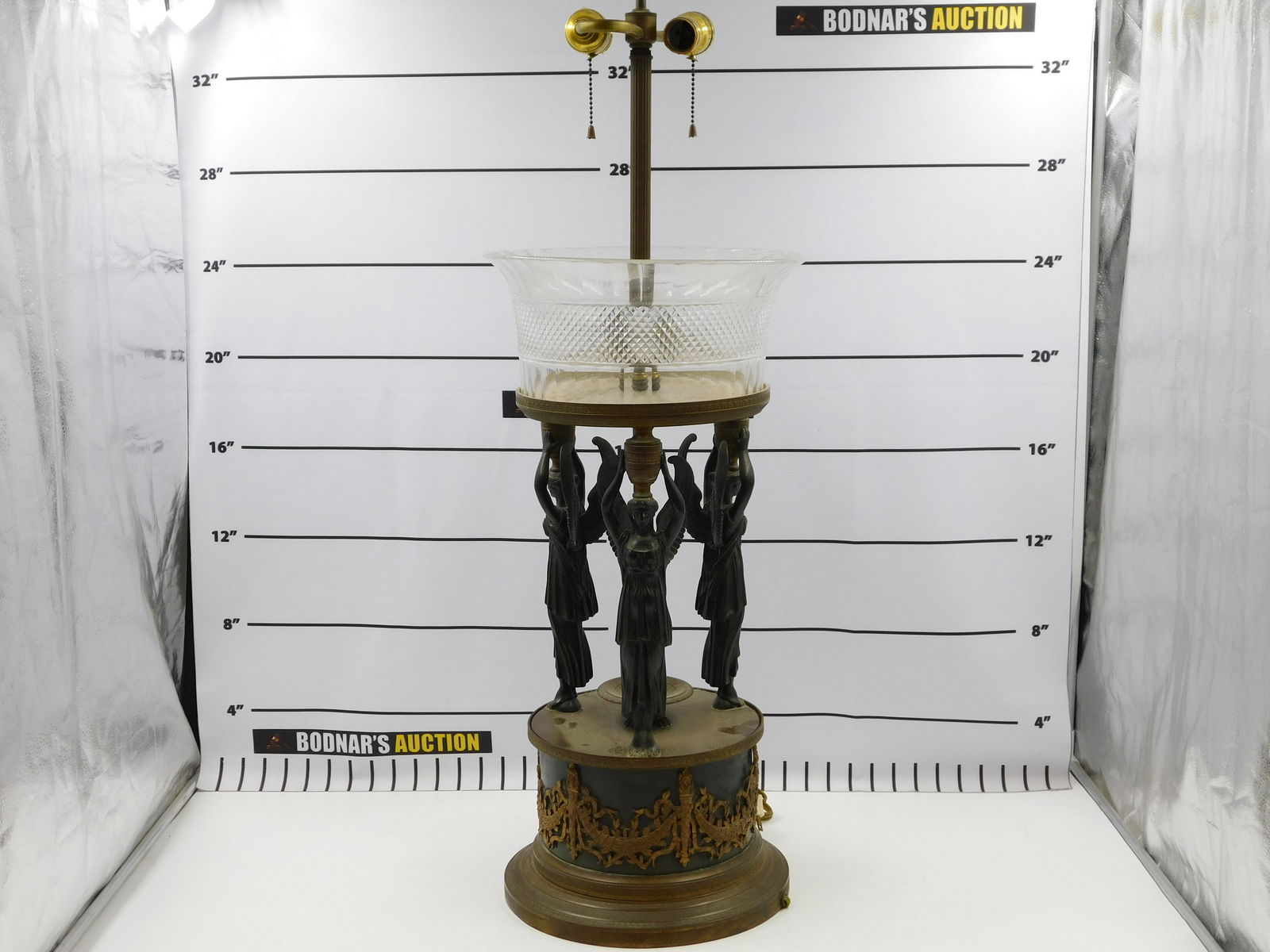 Vintage Bronze and Crystal Table Lamp (1 of 11)