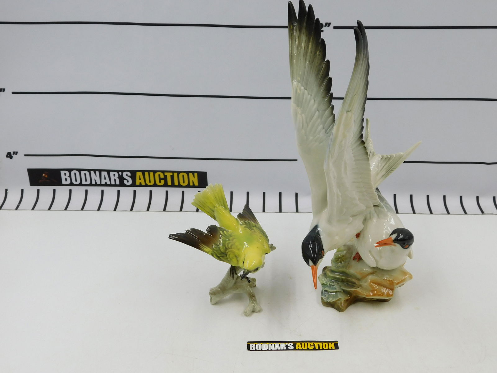 2 Hutschenreuther Bird Figurines (1 of 5)