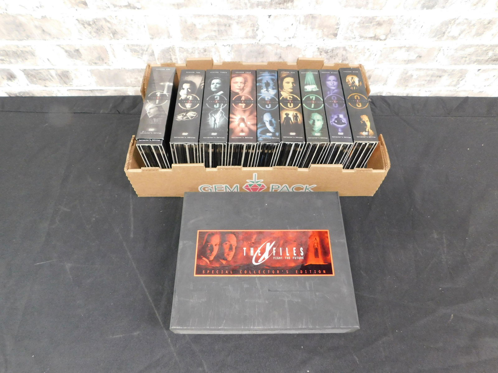 Lot of X-Files DVD's and VHS Box Set (1 of 4)