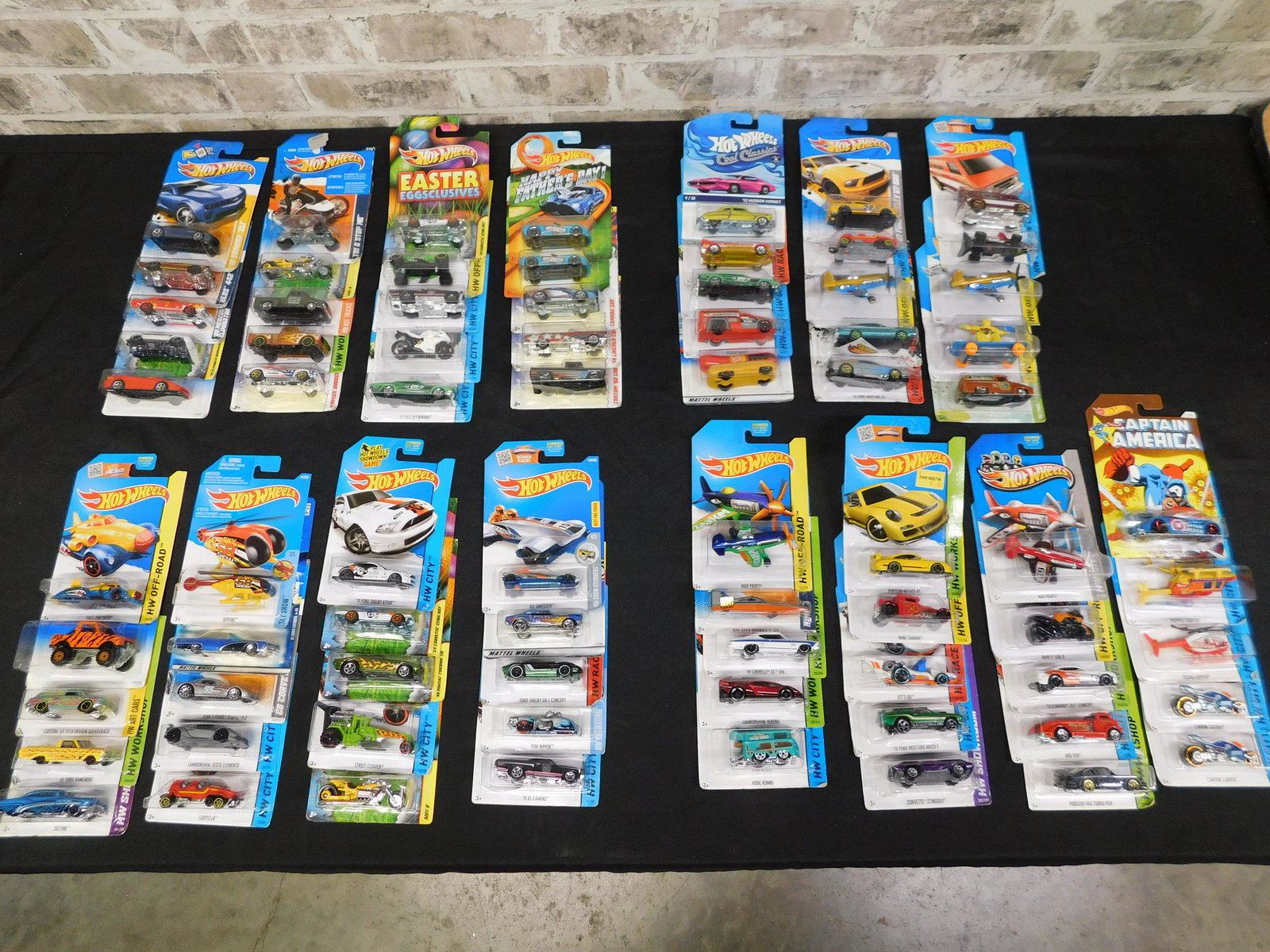 Lot of 75 Hot Wheels - New on Card (1 of 5)