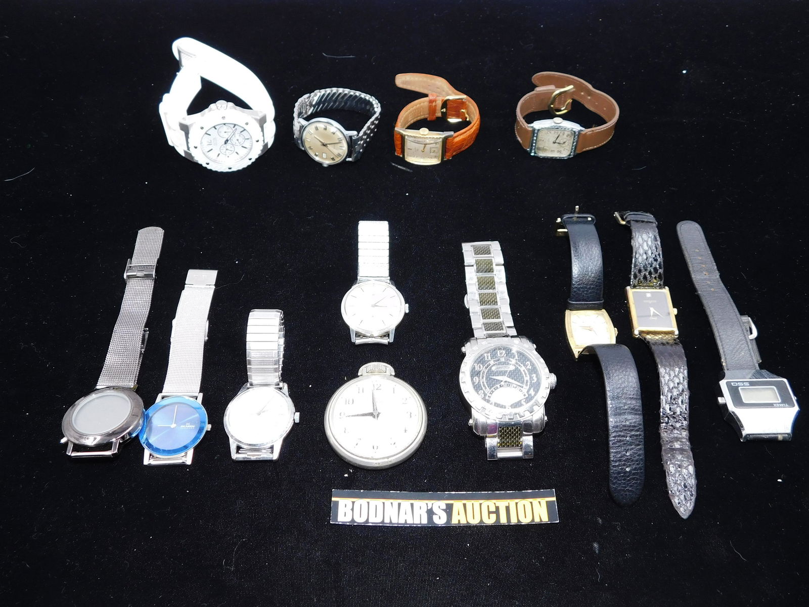 Lot of Assorted Watches (1 of 7)