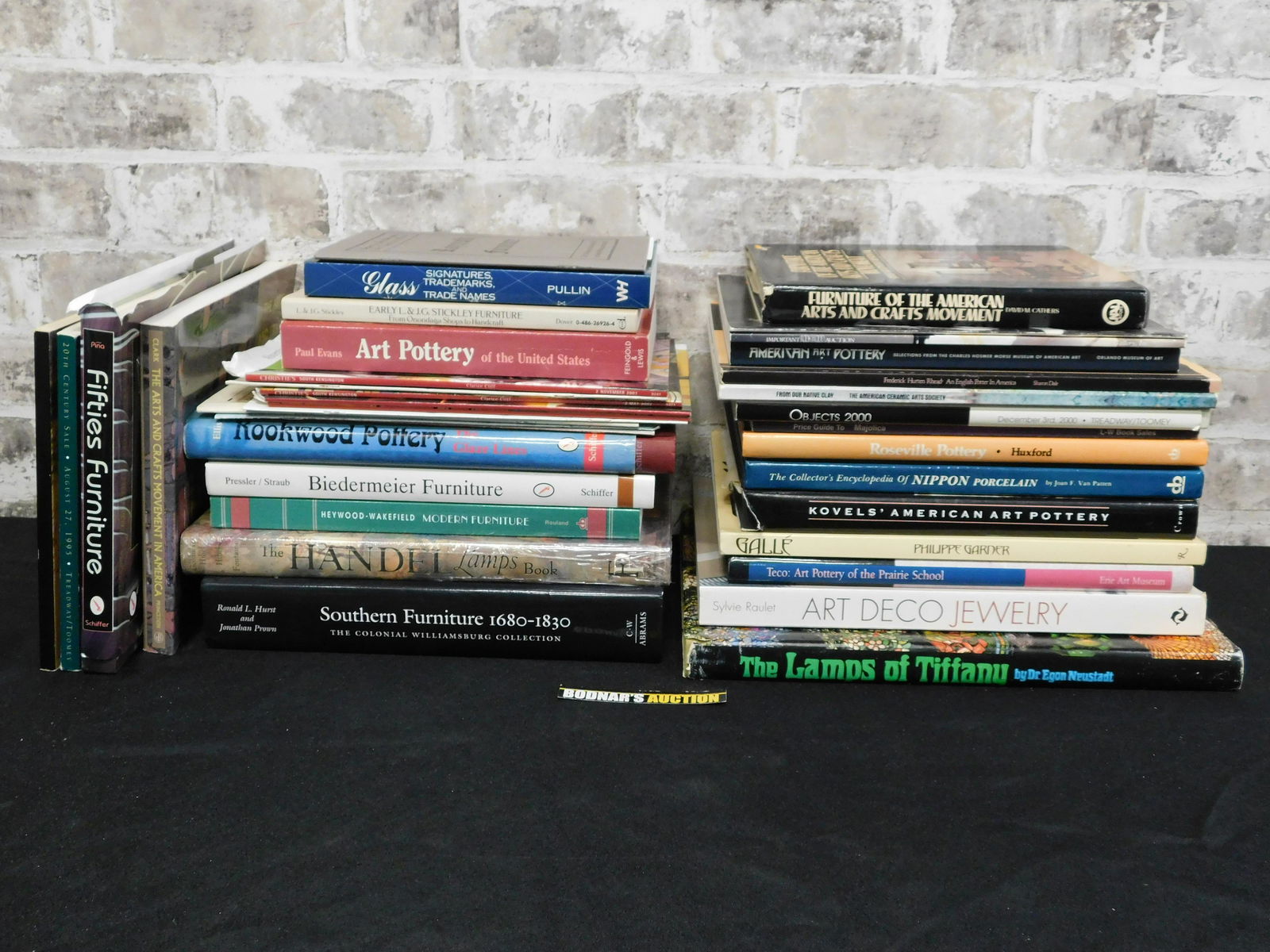 Large Lot of Art, Furniture, and Collectibles Books (1 of 4)