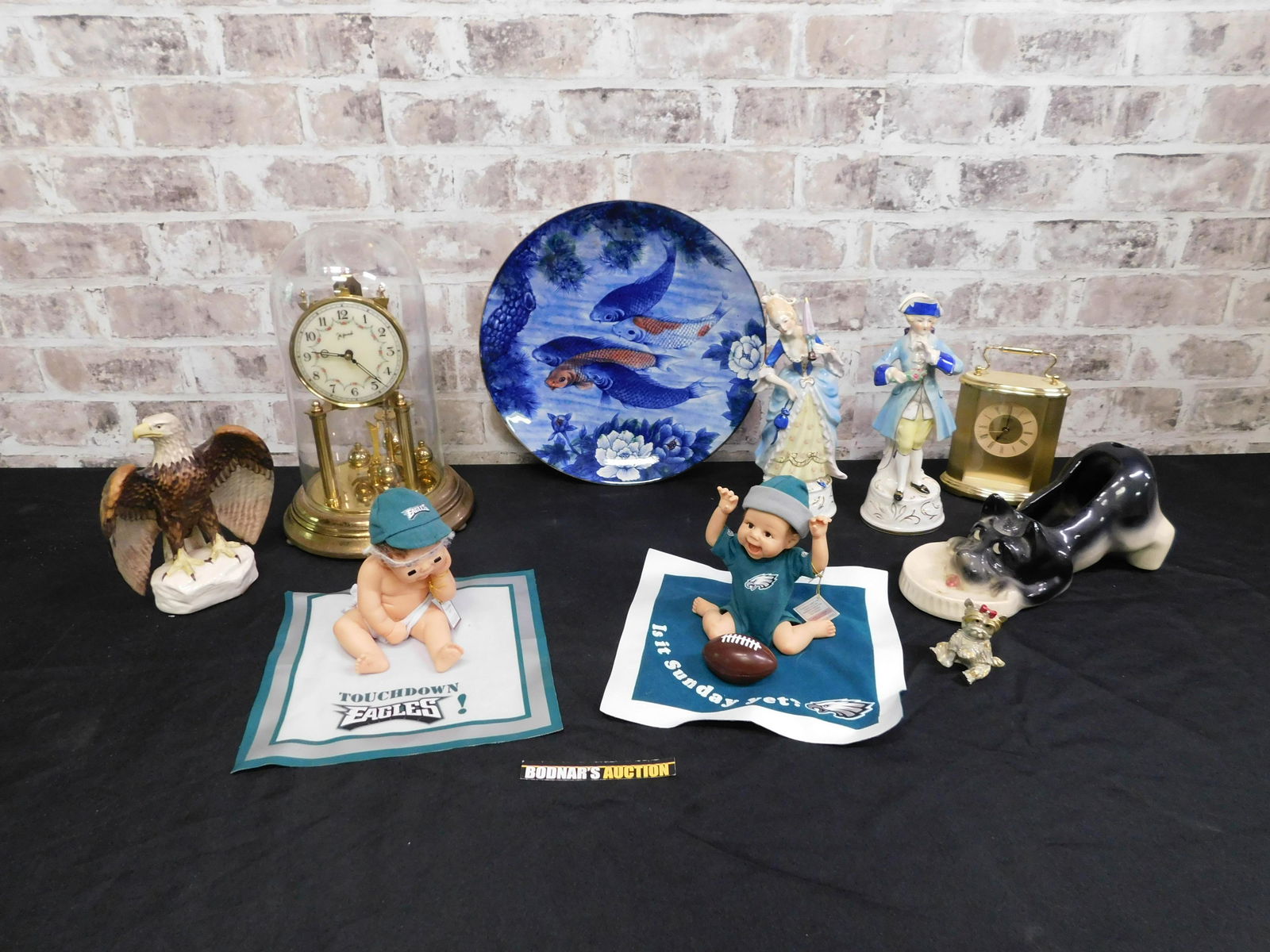Mixed Lot of Collectibles (1 of 12)