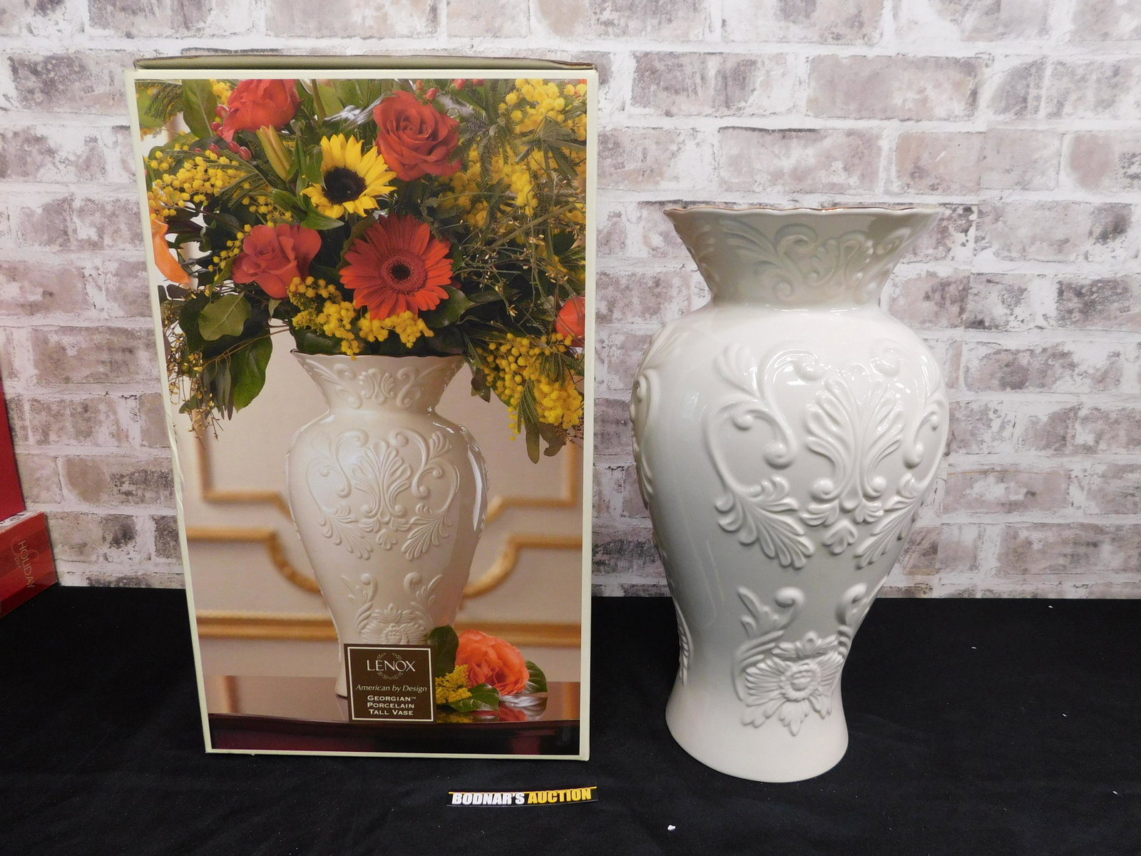 Lenox Georgian Porcelain Tall Vase: Lenox Georgian Porcelain Tall Vase. Measures 15.5" tall x 9" wide. Comes in Original Box. Please read the terms and conditions. This sale will be broadcast live on sale day with full descriptions of e
