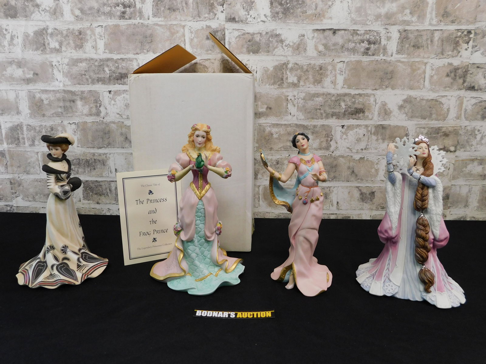 Lot of 4 Lenox Figurines including Legendary Princesses (1 of 16)