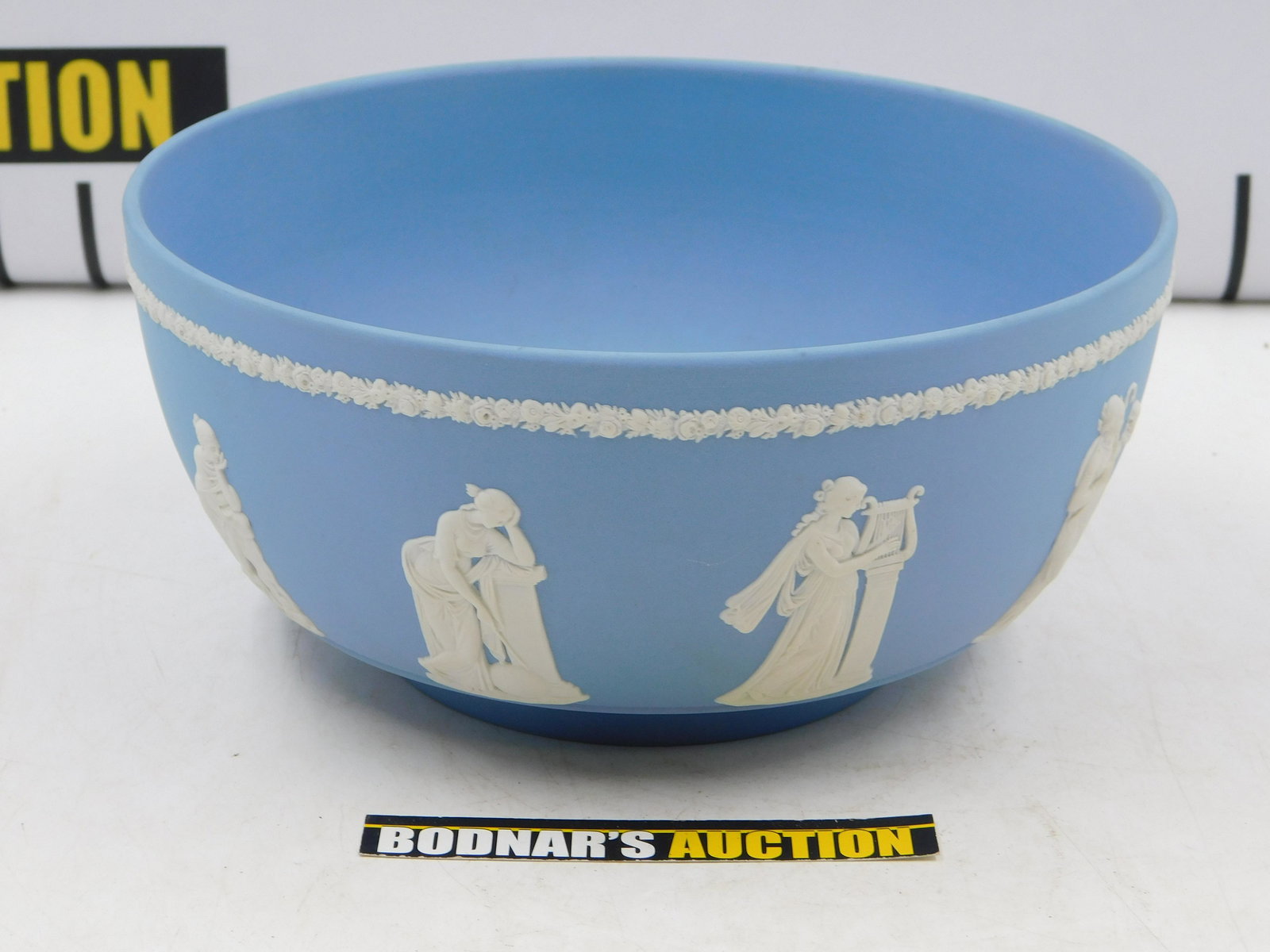 Wedgwood Jasperware The Collector's Society Center Bowl: Wedgwood Jasperware The Collector's Society Center Bowl. Marked #72. Measures 4" tall x 8" diameter. All invoices must be paid within 24 hours of the sale. If you need your items shipped, we are using