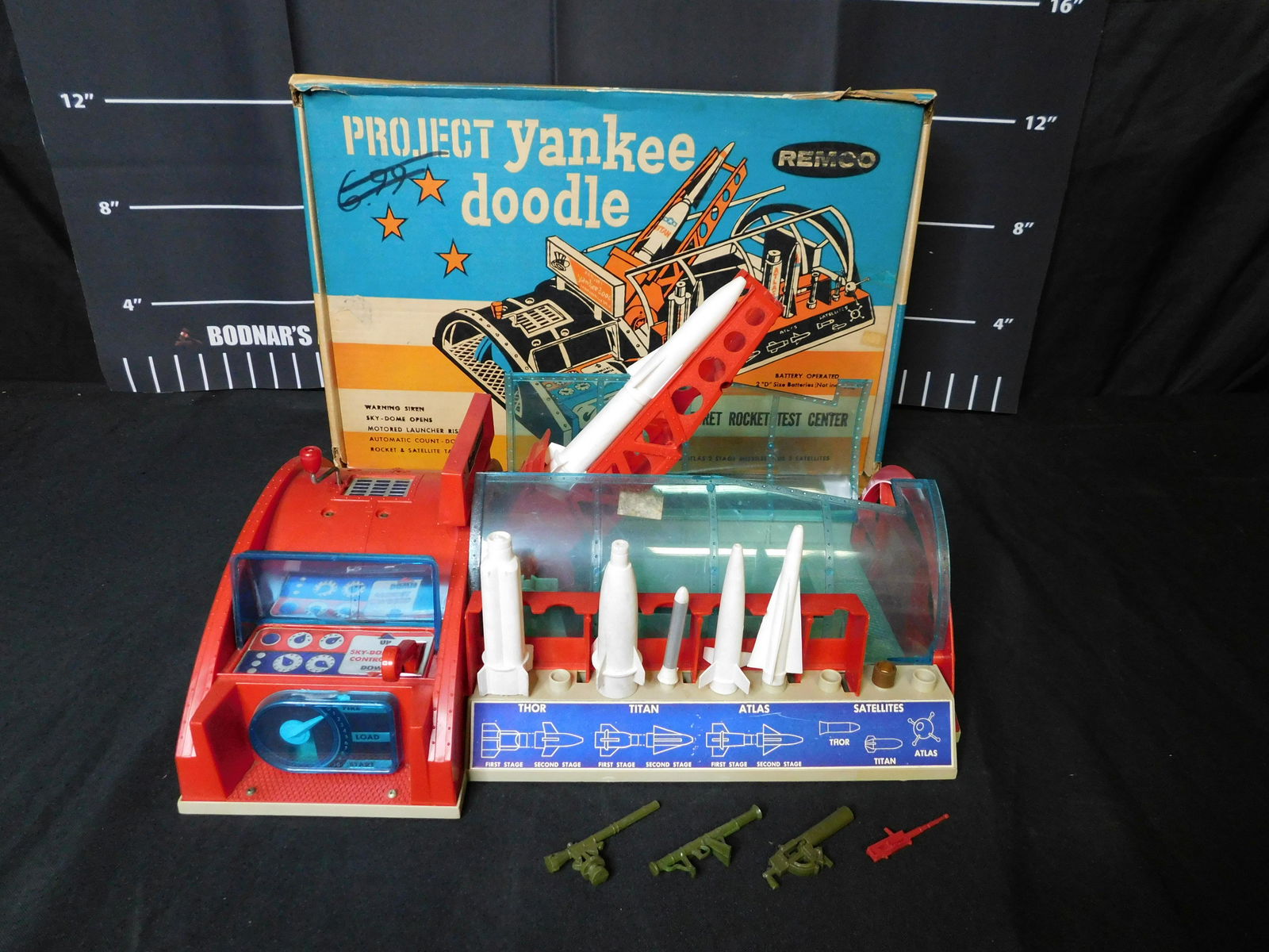Remco Project Yankee Doodle Secret Rocket Test Center (1 of 9)