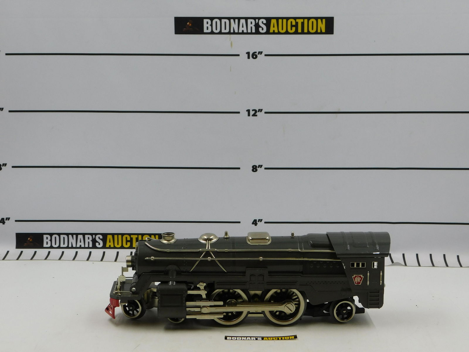MTH Standard Gauge Tin Plated Steam Locomotive (1 of 8)