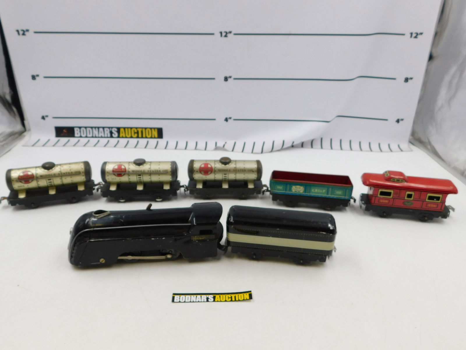 Louis Marx & Co Wind-Up Tin Plated Train Set (1 of 10)