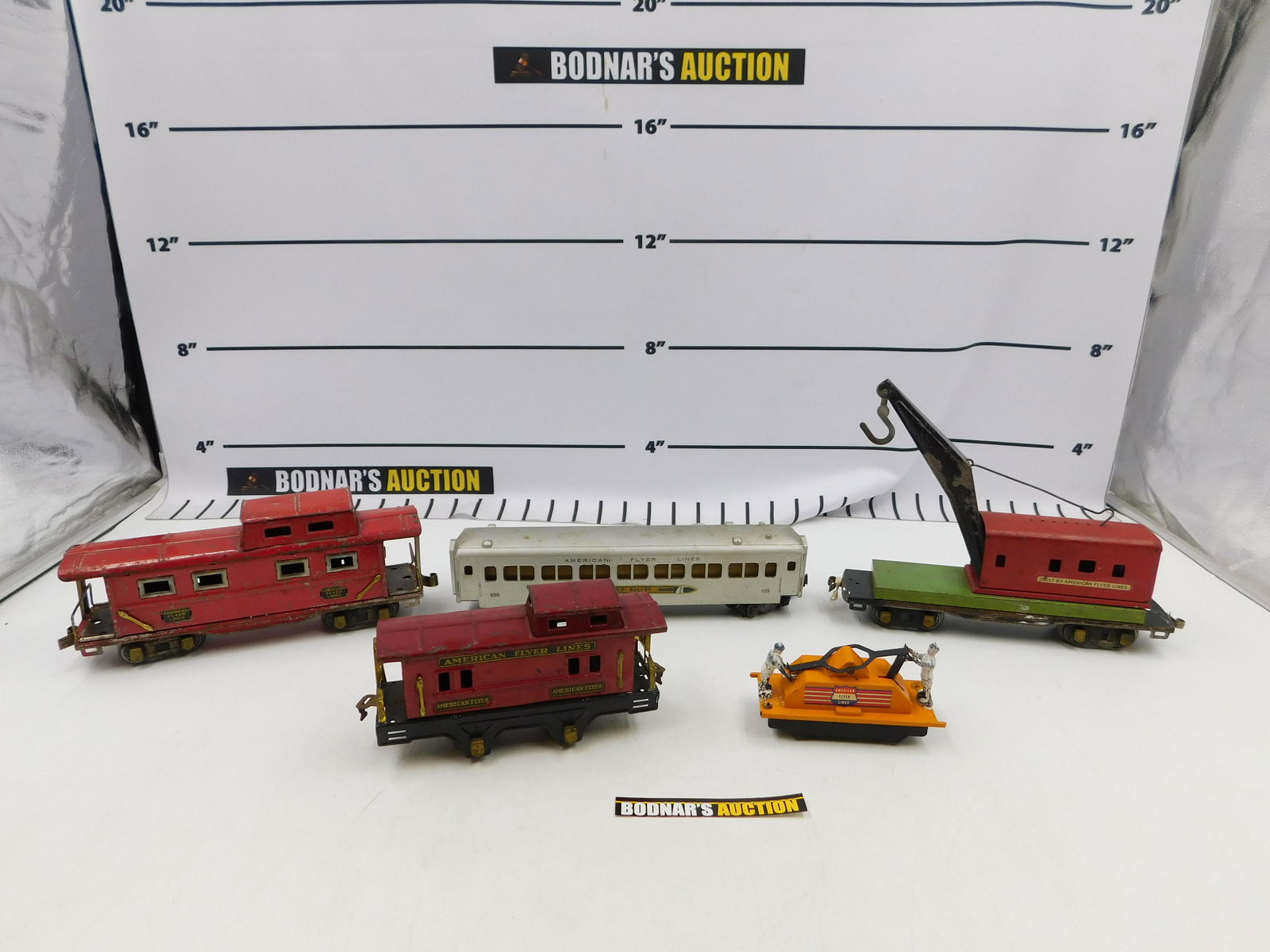 Lot of 5 Pieces of American Flyer Rolling Stock (1 of 17)