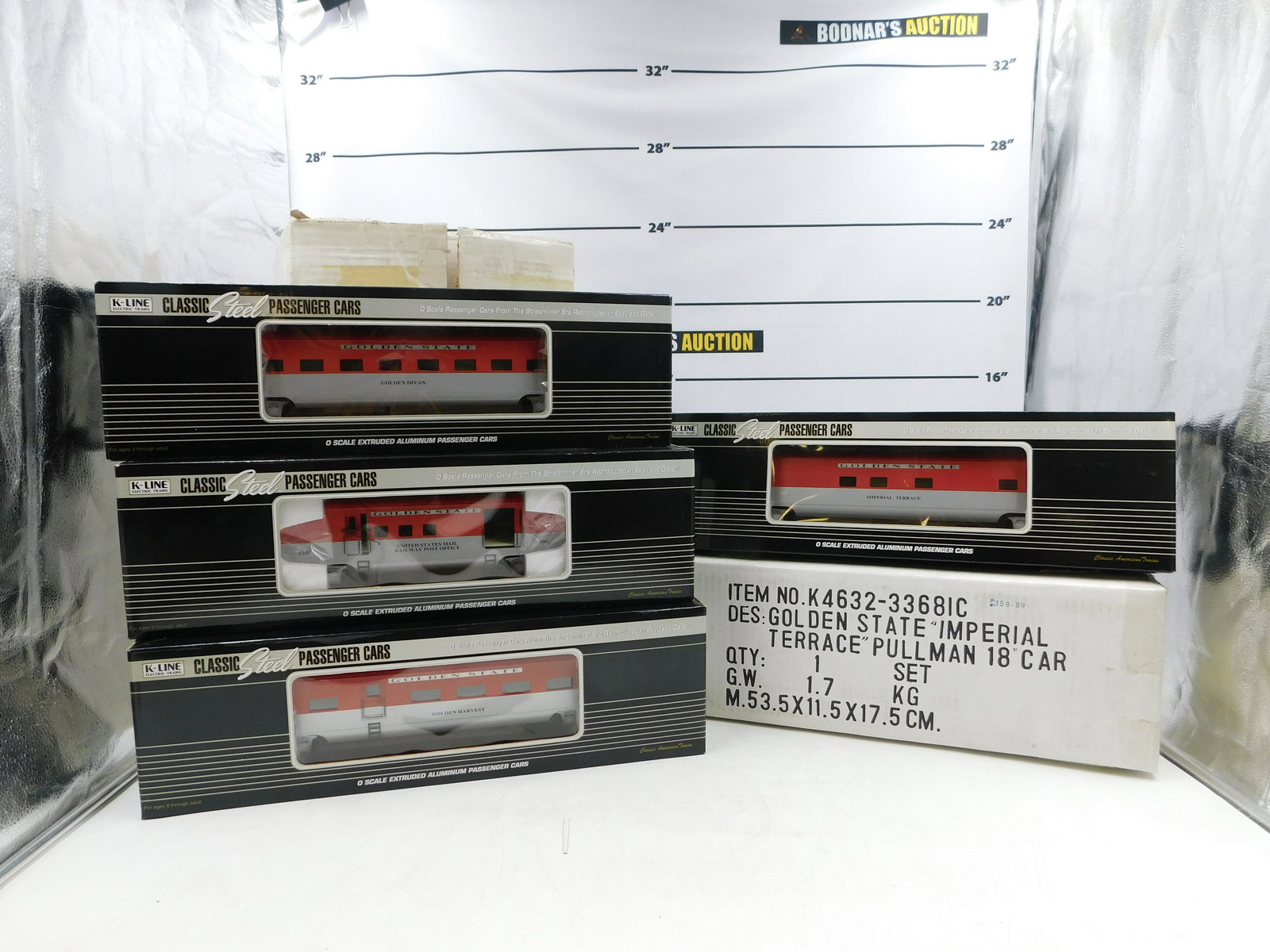 Set of 4 K-Line O Scale Aluminum Streamlined Passenger Cars (1 of 15)