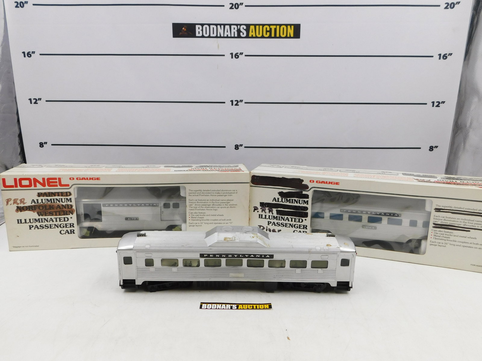 Lot of 3 American Model Passenger Cars (1 of 7)