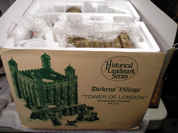 Depart. 56 Dickens' Village Series Historical Land