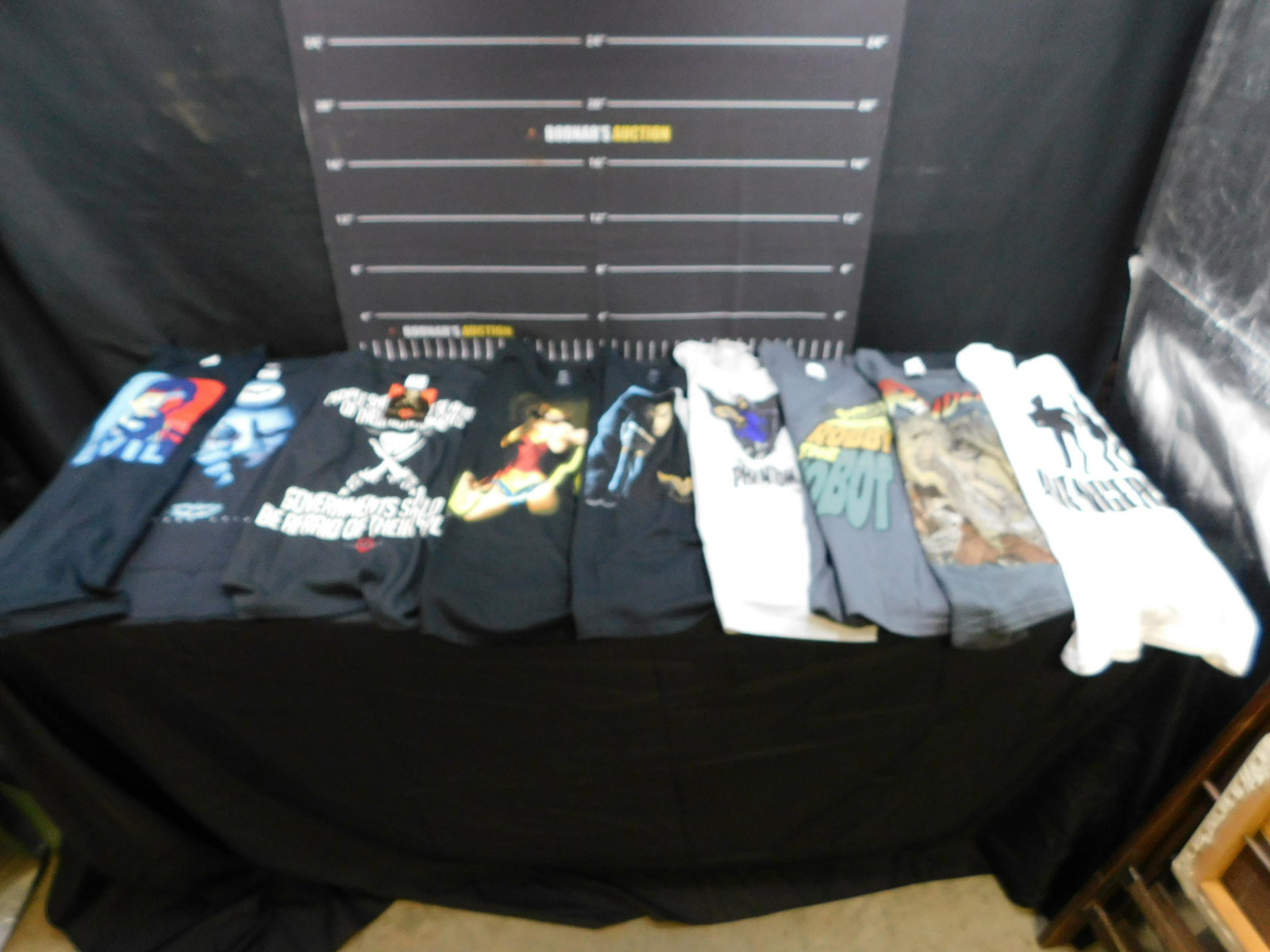 Lot of 9 Vintage Super Heroes Tee Shirts (1 of 4)
