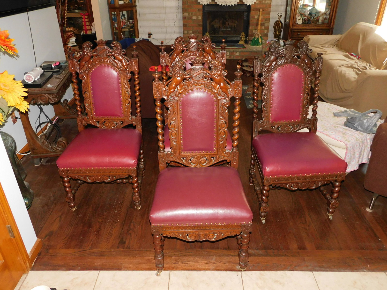 Set of (4) Oak Heavily Carved Dining Room Chairs (1 of 3)