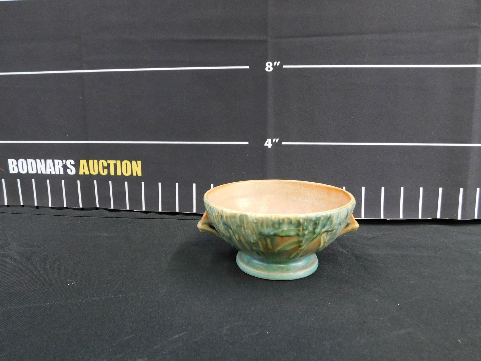 Roseville Moss Double Handled Vase/Bowl (1 of 7)