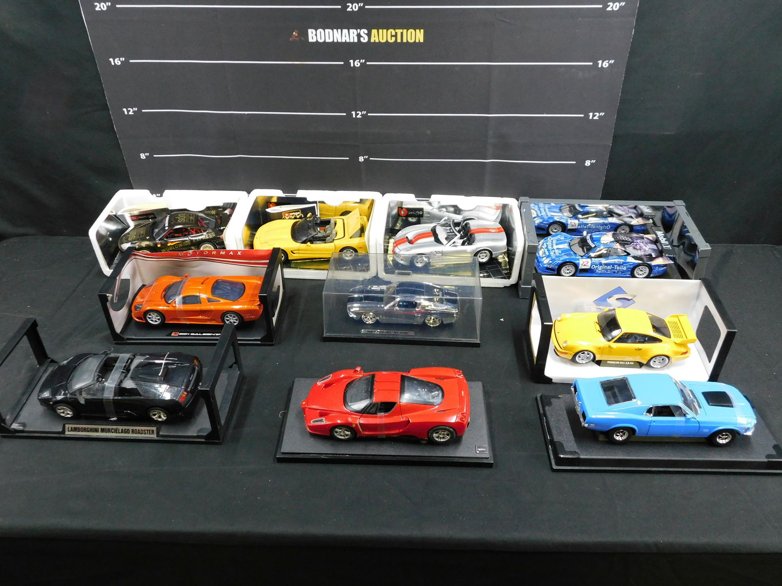 Lot of 10 Diecast Vehicles - 1:18 Scale (1 of 6)