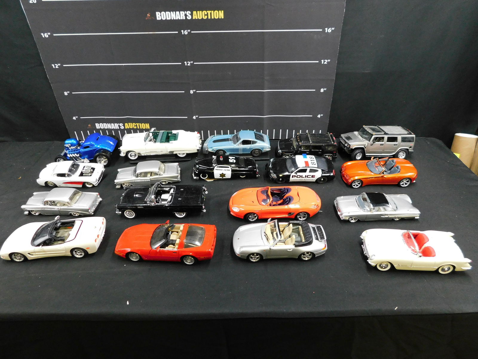 Lot of 18 Mixed Scale Diecast Cars (1 of 4)