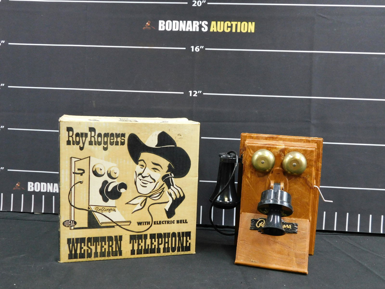 Roy Rogers Western Telephone in Box - Ideal (1 of 5)