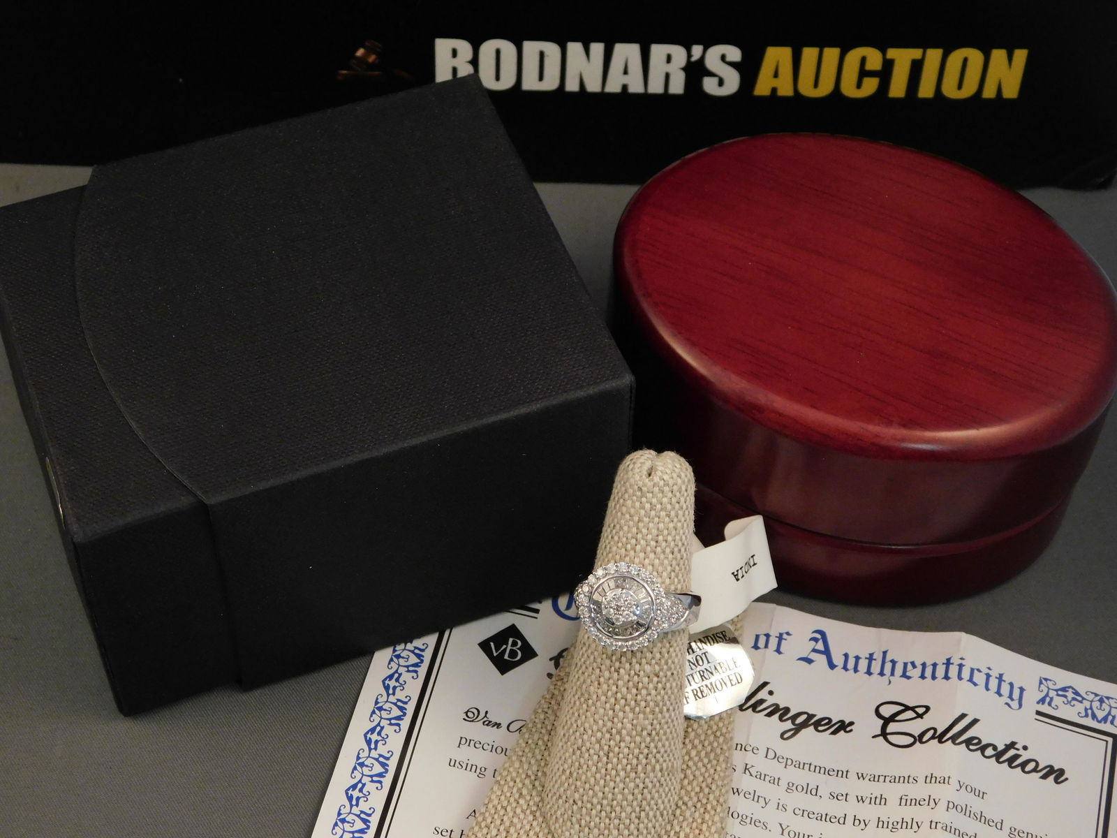 Van Belinger 14K Gold and Diamond Ring (1 of 7)