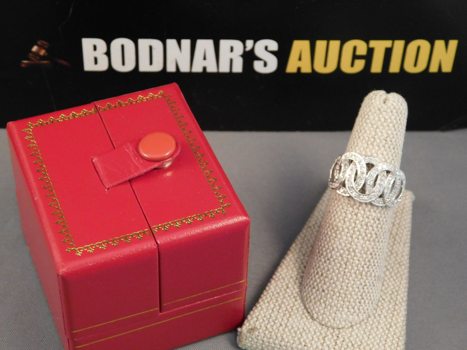 14K White Gold and Diamond Ladies Ring (1 of 6)