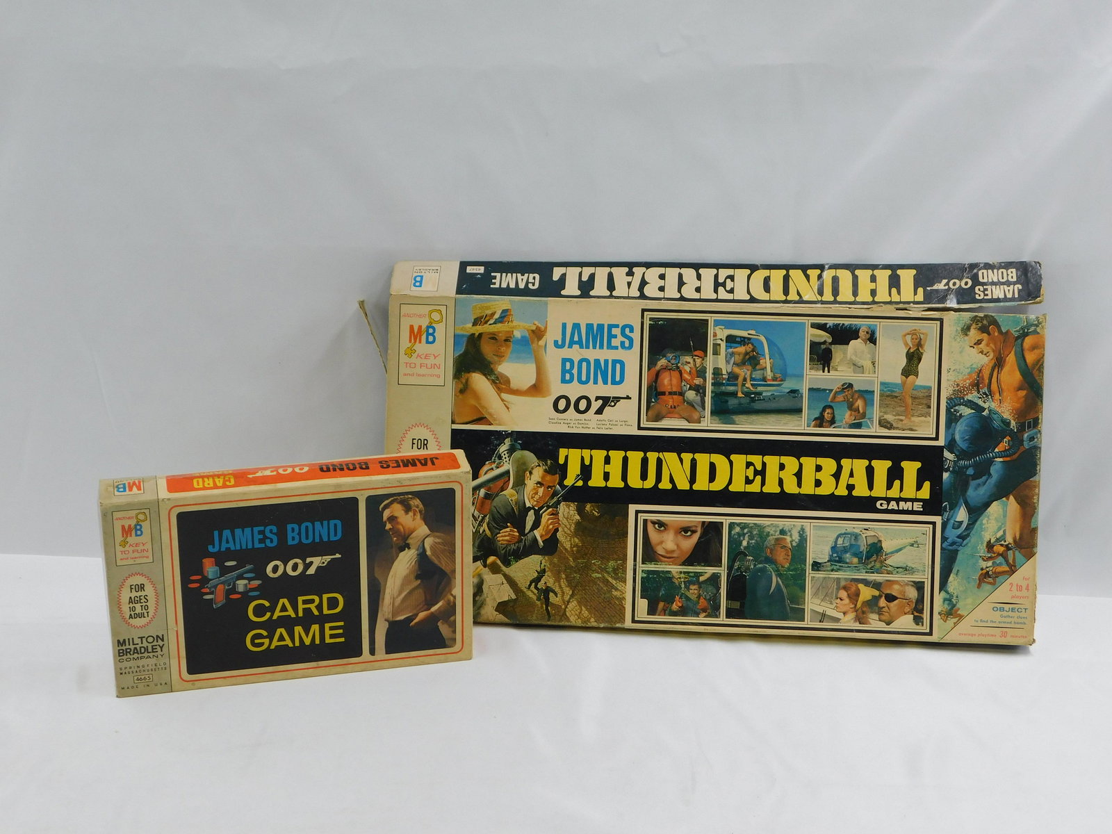 Lot of 2 Vintage Milton Bradley James Bond Games (1 of 9)