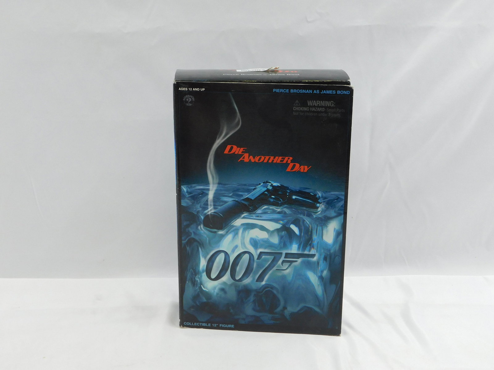 Sideshow Pierce Brosnon as James Bond Figure: Sideshow Collectibles James Bond Die Another Day - Pierce Brosnan as James Bond 12" Figure. Comes in original box. All invoices must be paid within 24 hours of the sale. Shipping options are the Livea